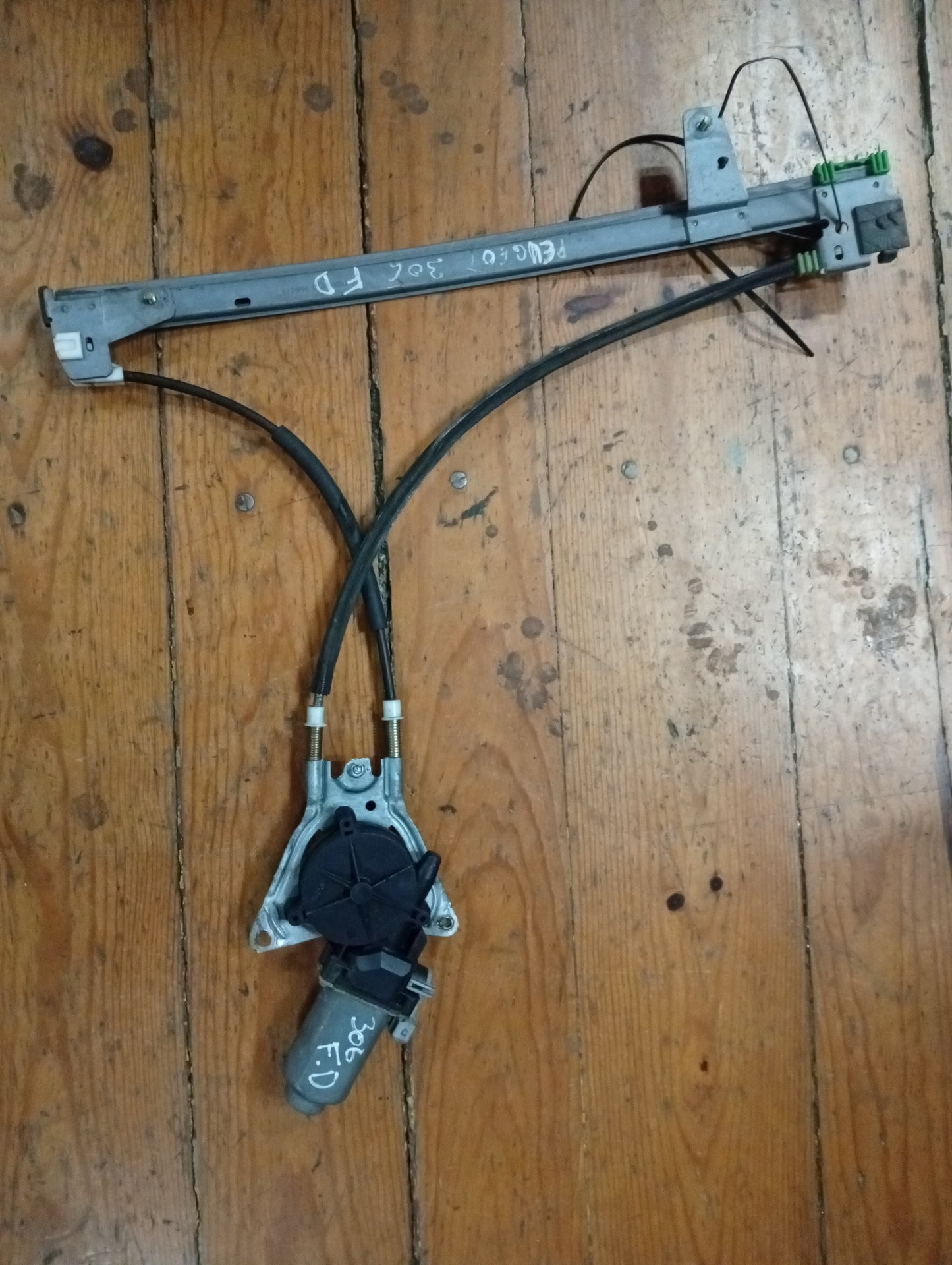 Elevador Vidros Frente Direito - PEUGEOT 306 (7B, N3, N5) 2000