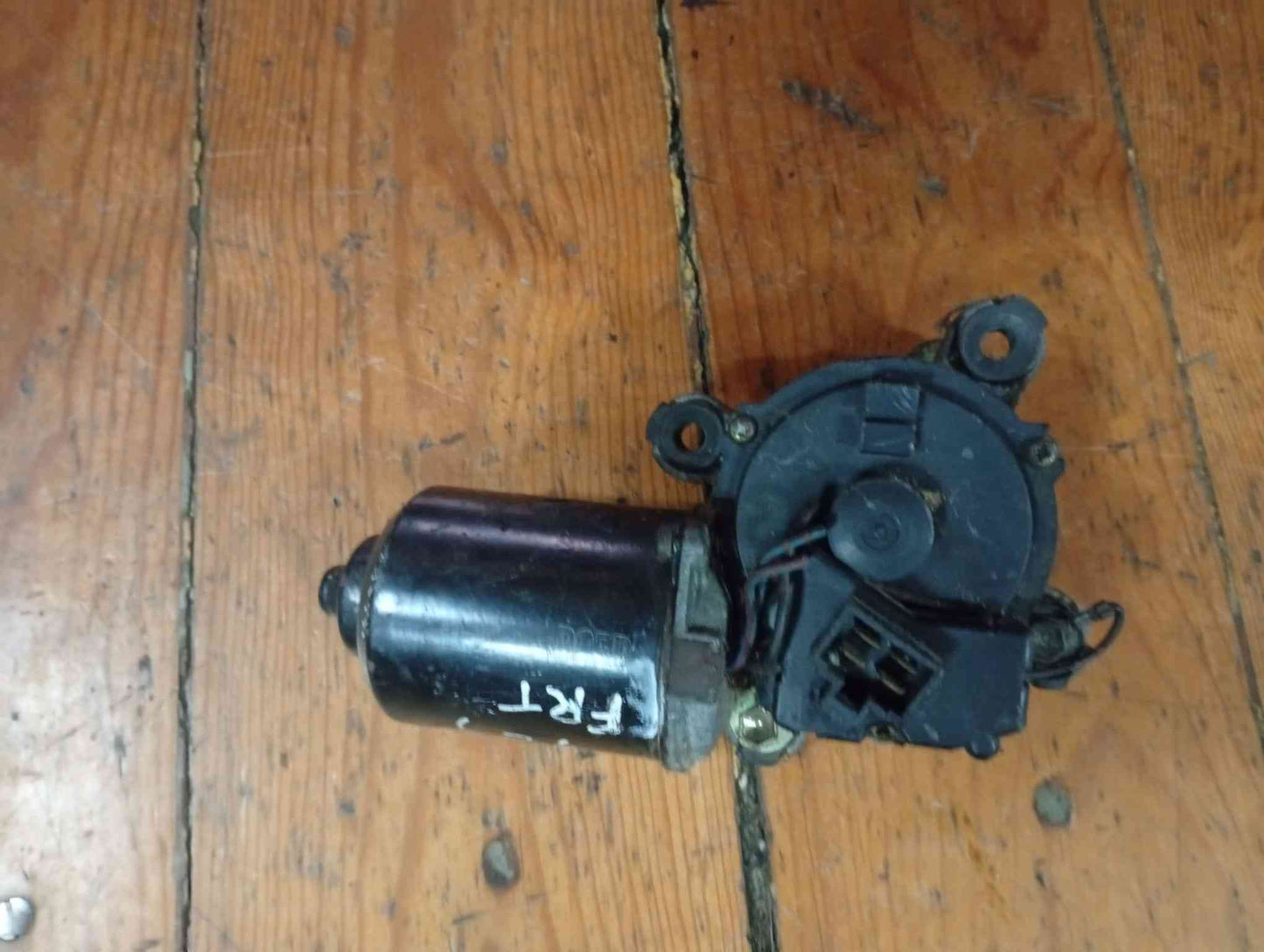 Motor Limpa Vidros Frente - MAZDA 323 III Hatchback (BF) 1991