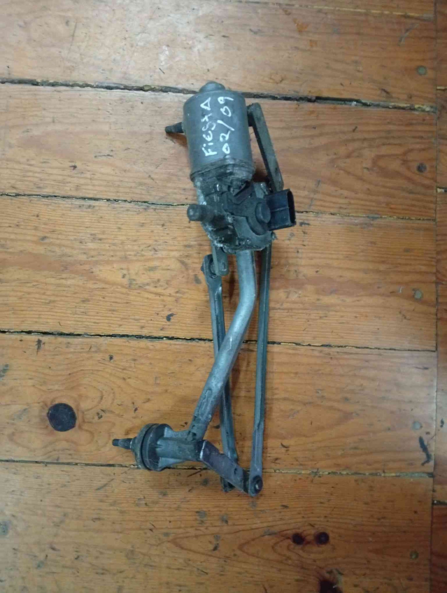Motor Limpa Vidros Frente - FORD FIESTA V (JH_, JD_) 2004