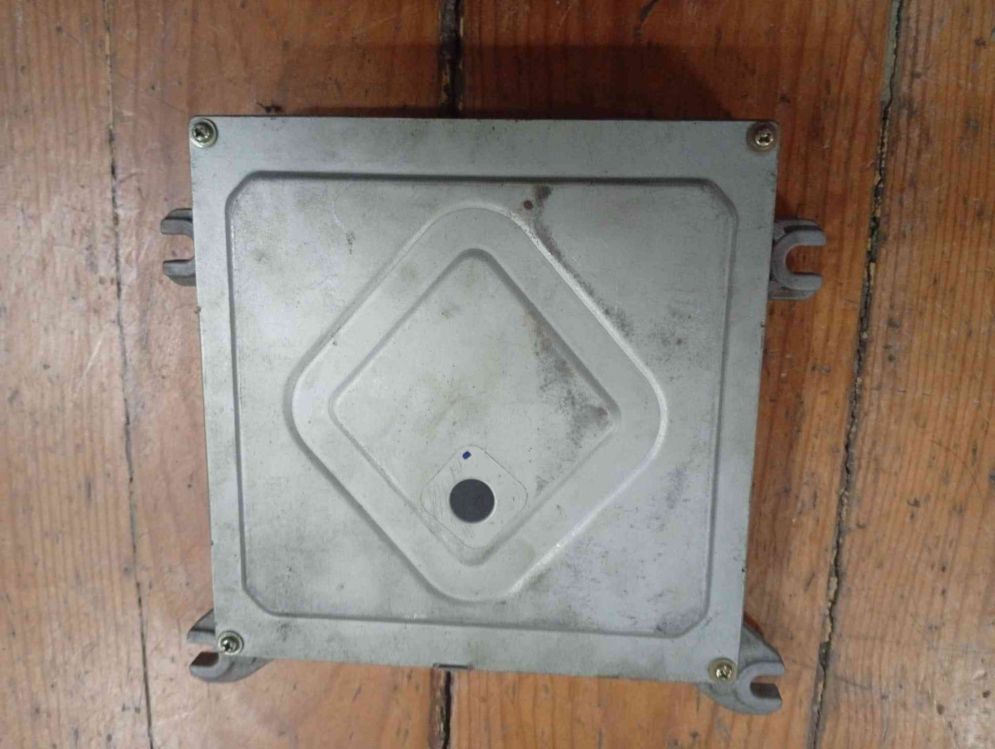 Centralina Motor / ECU - HONDA CIVIC V três volumes (EG, EH) 1995