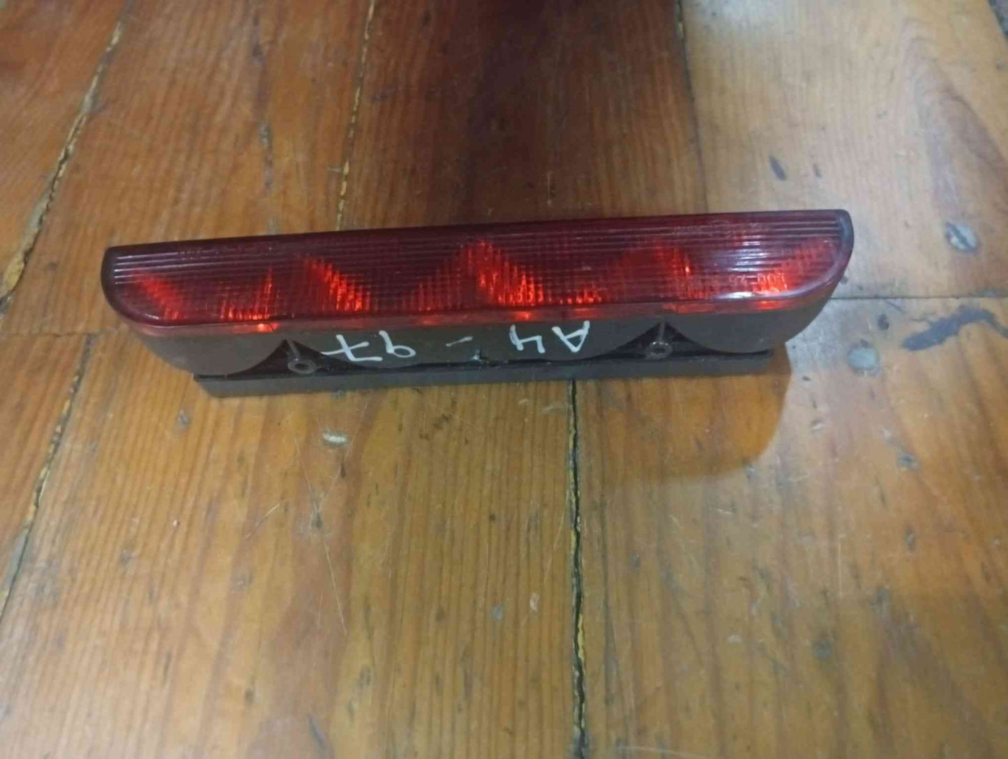 Luz Stop Adicional / 3º Stop - AUDI A4 B5 (8D2) 1997