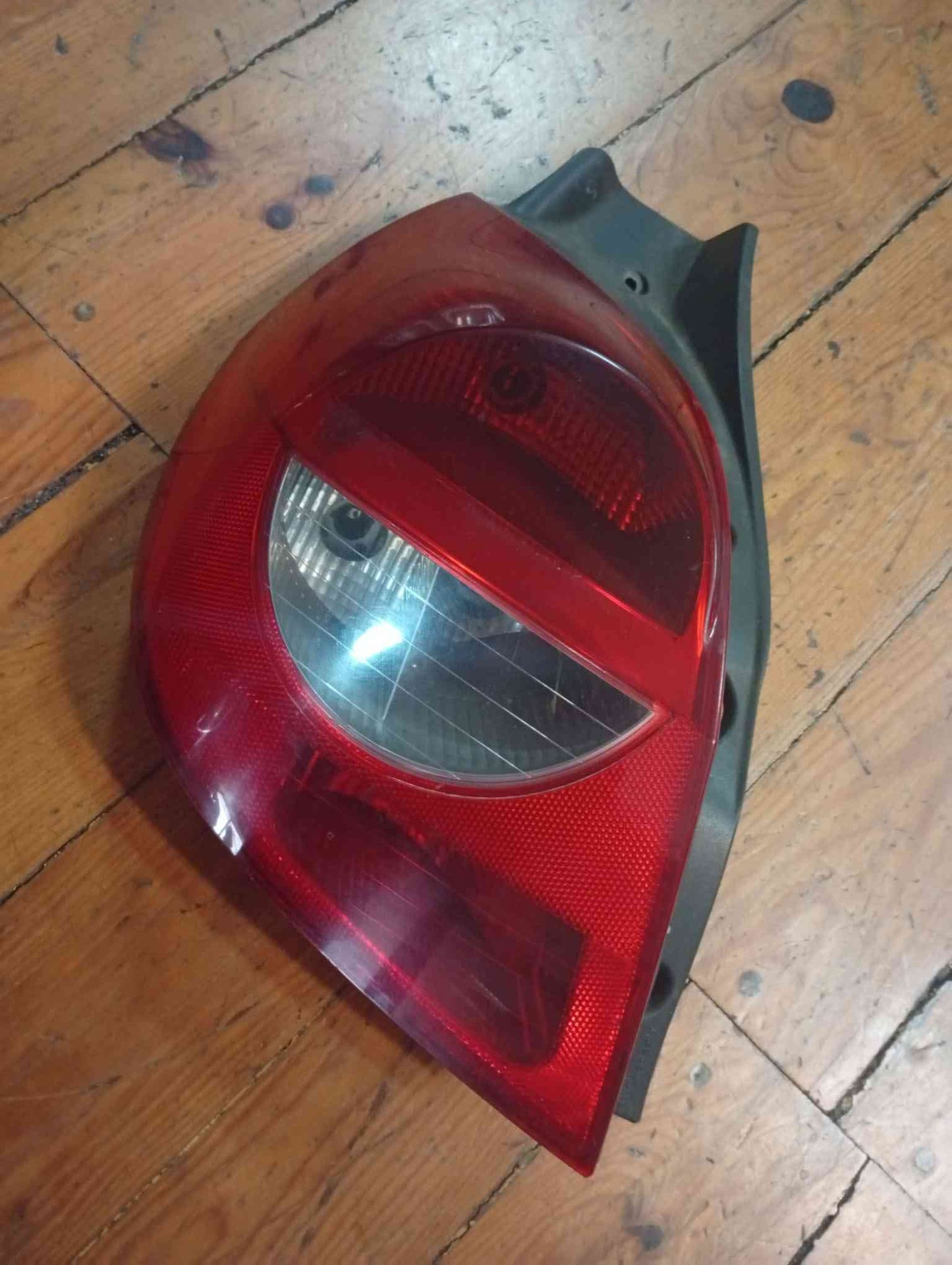 Farolim Esquerdo - RENAULT CLIO III (BR0/1, CR0/1) 2009