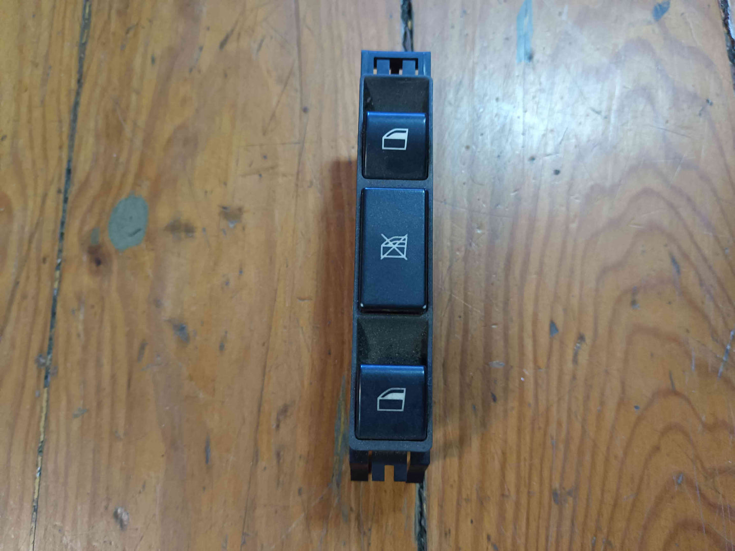 Comando / Botão / Interruptor Vidros Frente Esquerdo - BMW 3 (E46) 2000