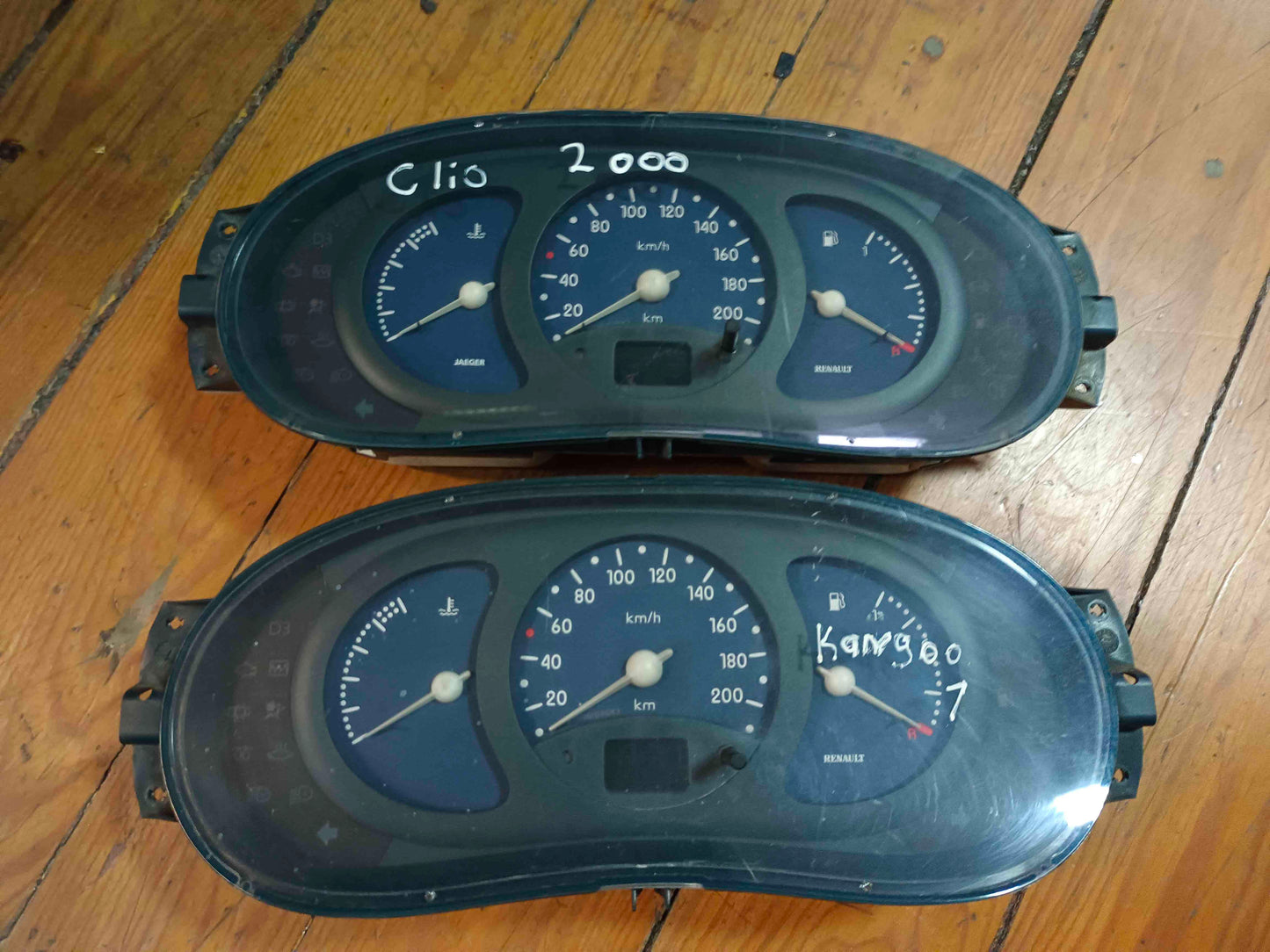Quadrante / Painel de Instrumentos - RENAULT CLIO II (BB_, CB_) 2000