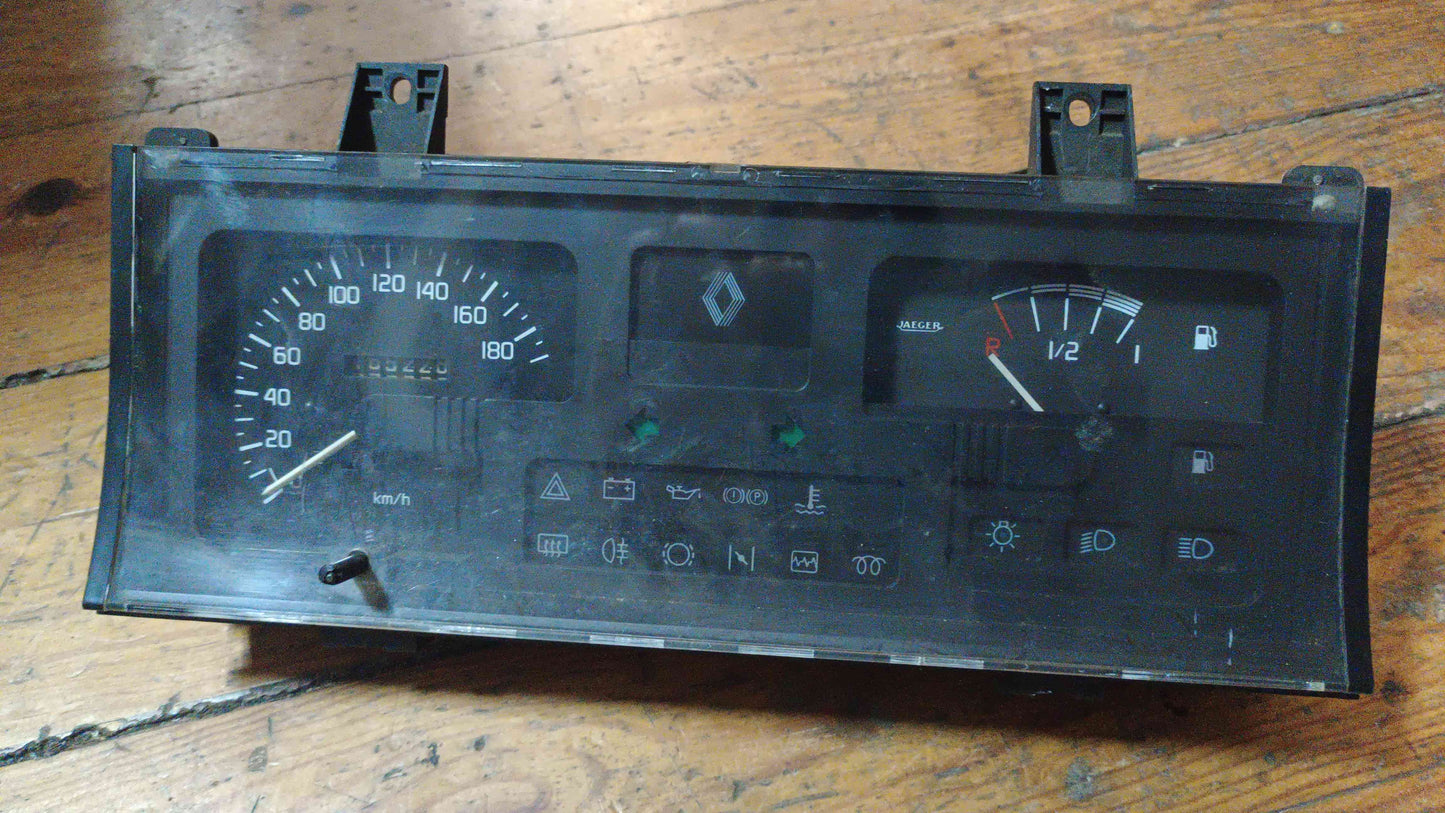 Quadrante / Painel de Instrumentos - RENAULT CLIO I (B/C57_, 5/357_) 1992
