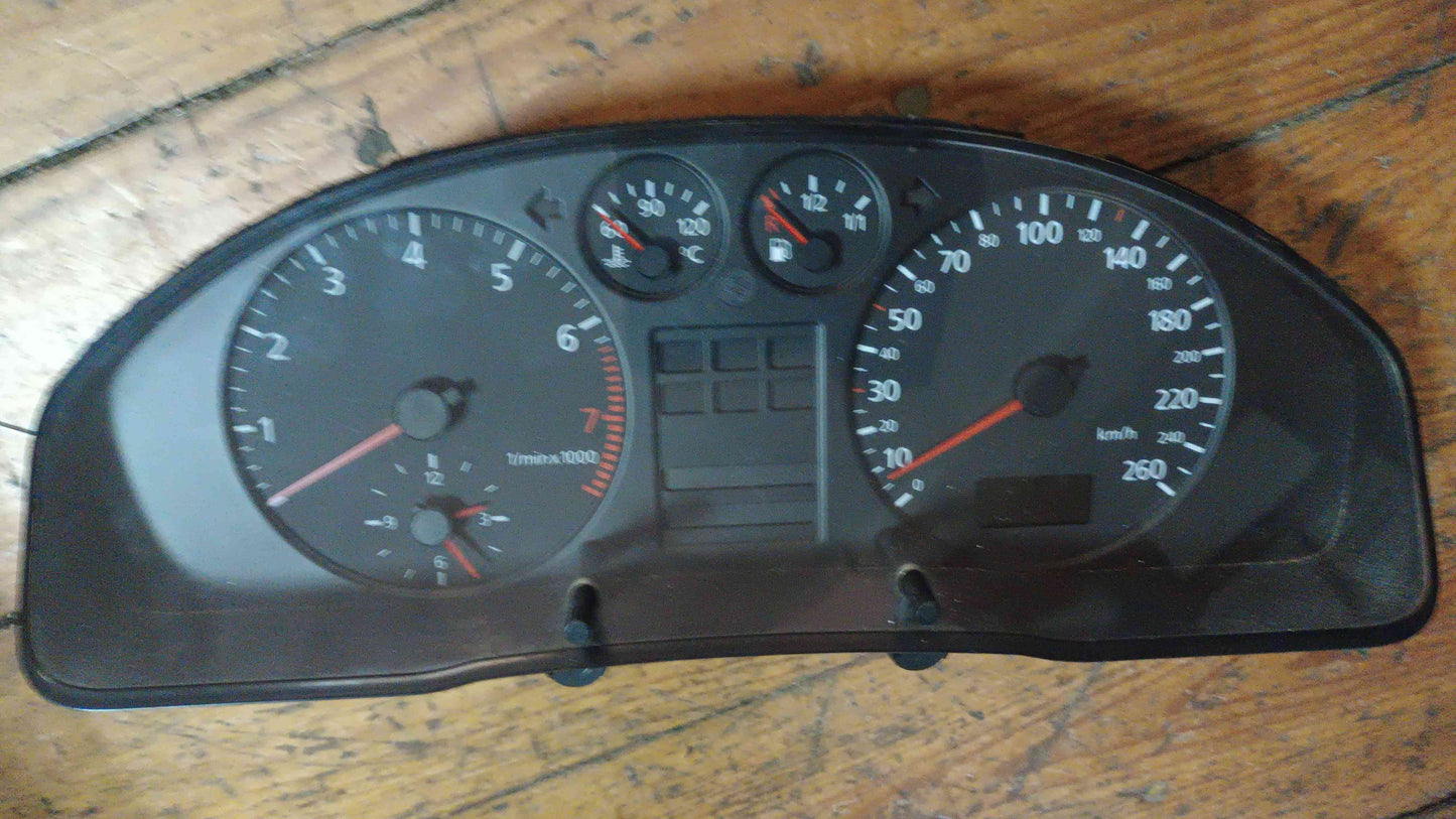 Quadrante / Painel de Instrumentos - AUDI A4 B5 (8D2) 1998