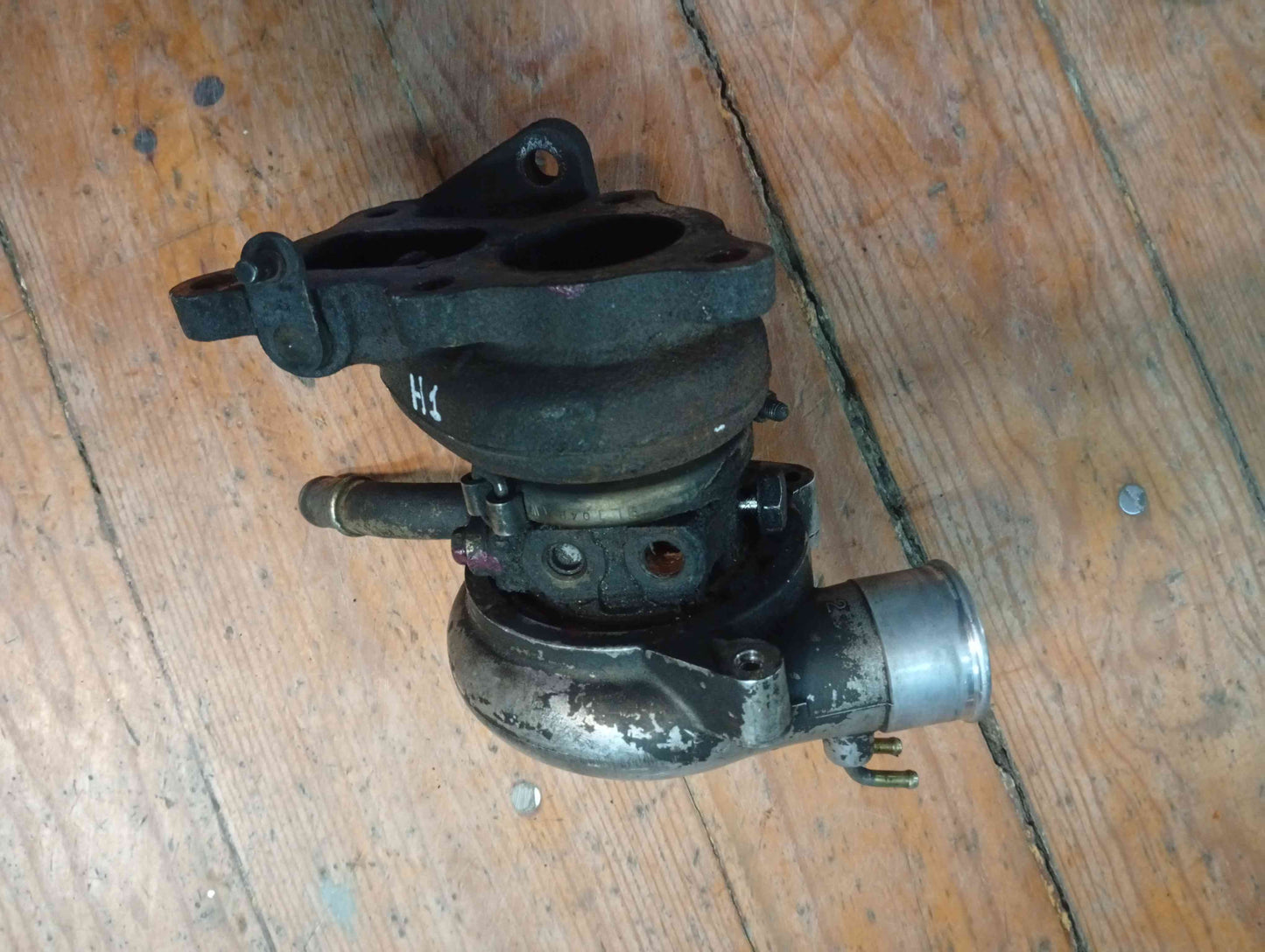 Turbo - HYUNDAI H-1 Camião de plataforma/chassis 2000