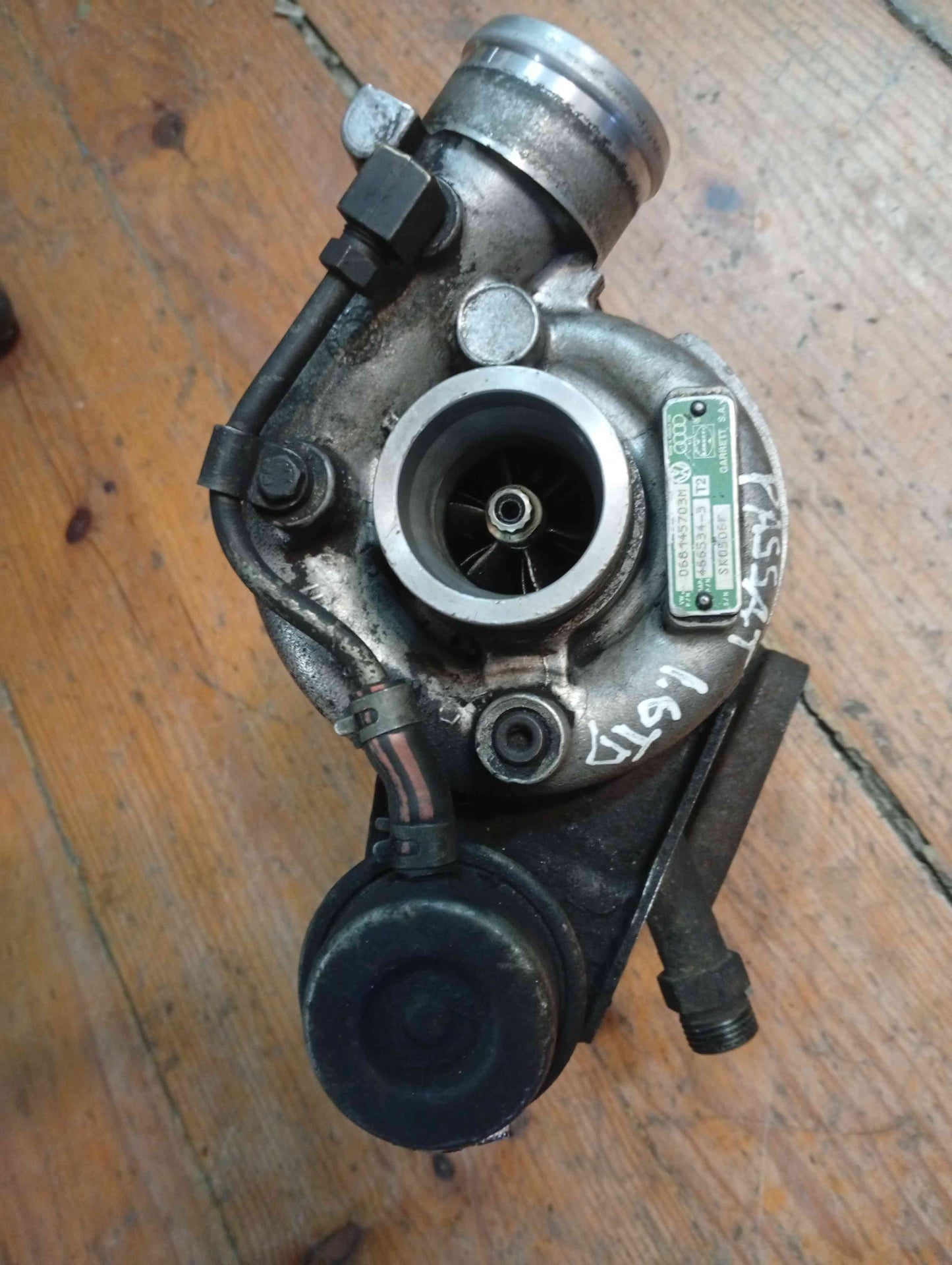 Turbo - VW PASSAT B3/B4 (3A2, 35I) 1990