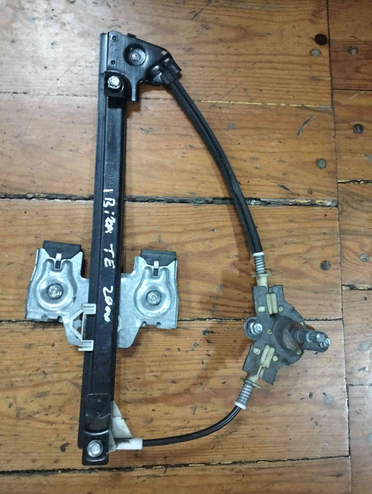 Elevador Vidros Trás Esquerdo - SEAT IBIZA II (6K1) 2000 1.0 i (37 kW / 50 cv) [09.1996 - 02.2002]