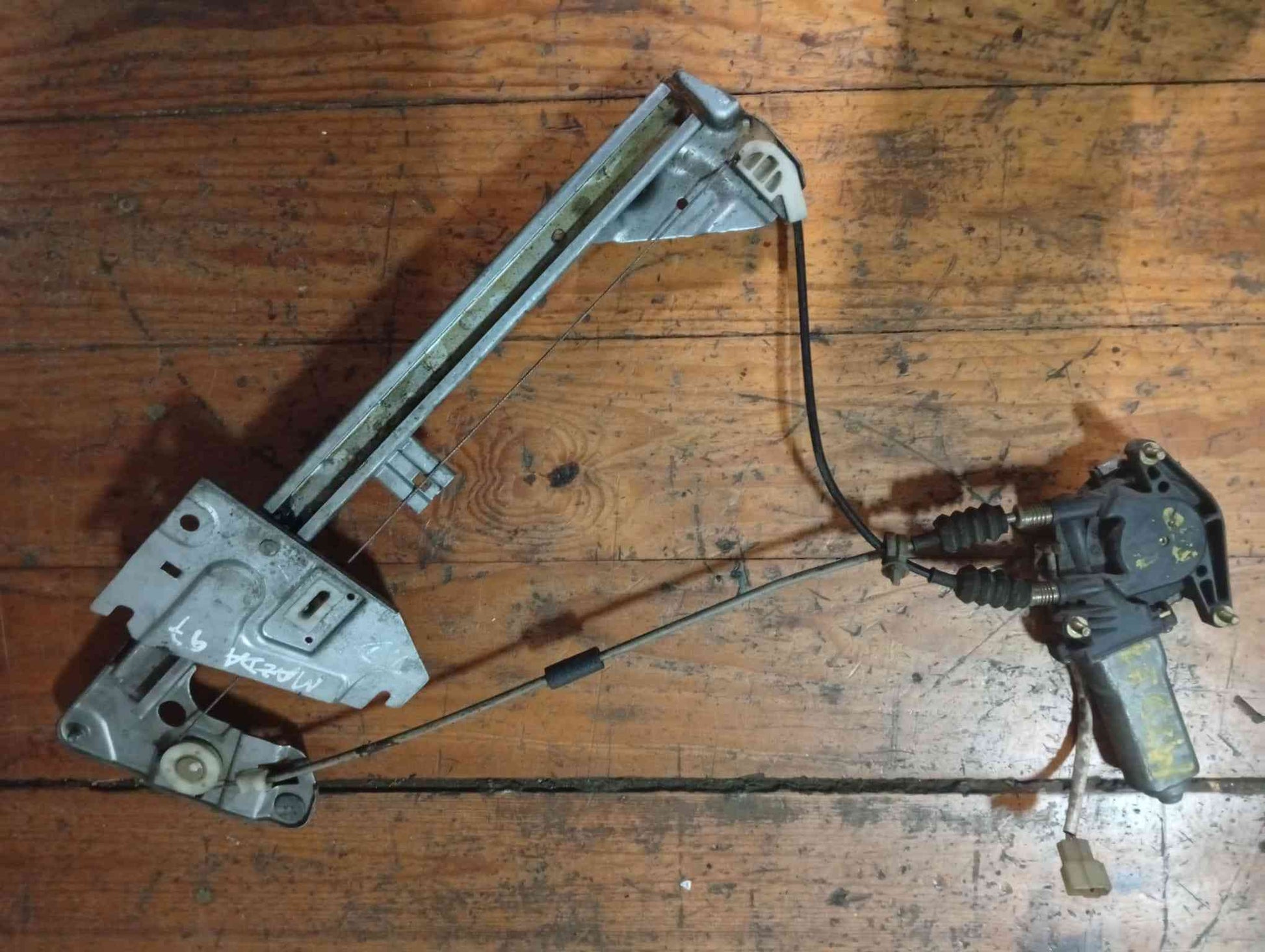 Elevador Vidros Trás Direito - MAZDA 323 III Hatchback (BF) 1997