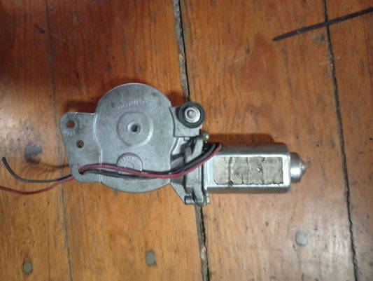 Motor Vidro Trás Direito - VW PASSAT B5 (3B2) 1998