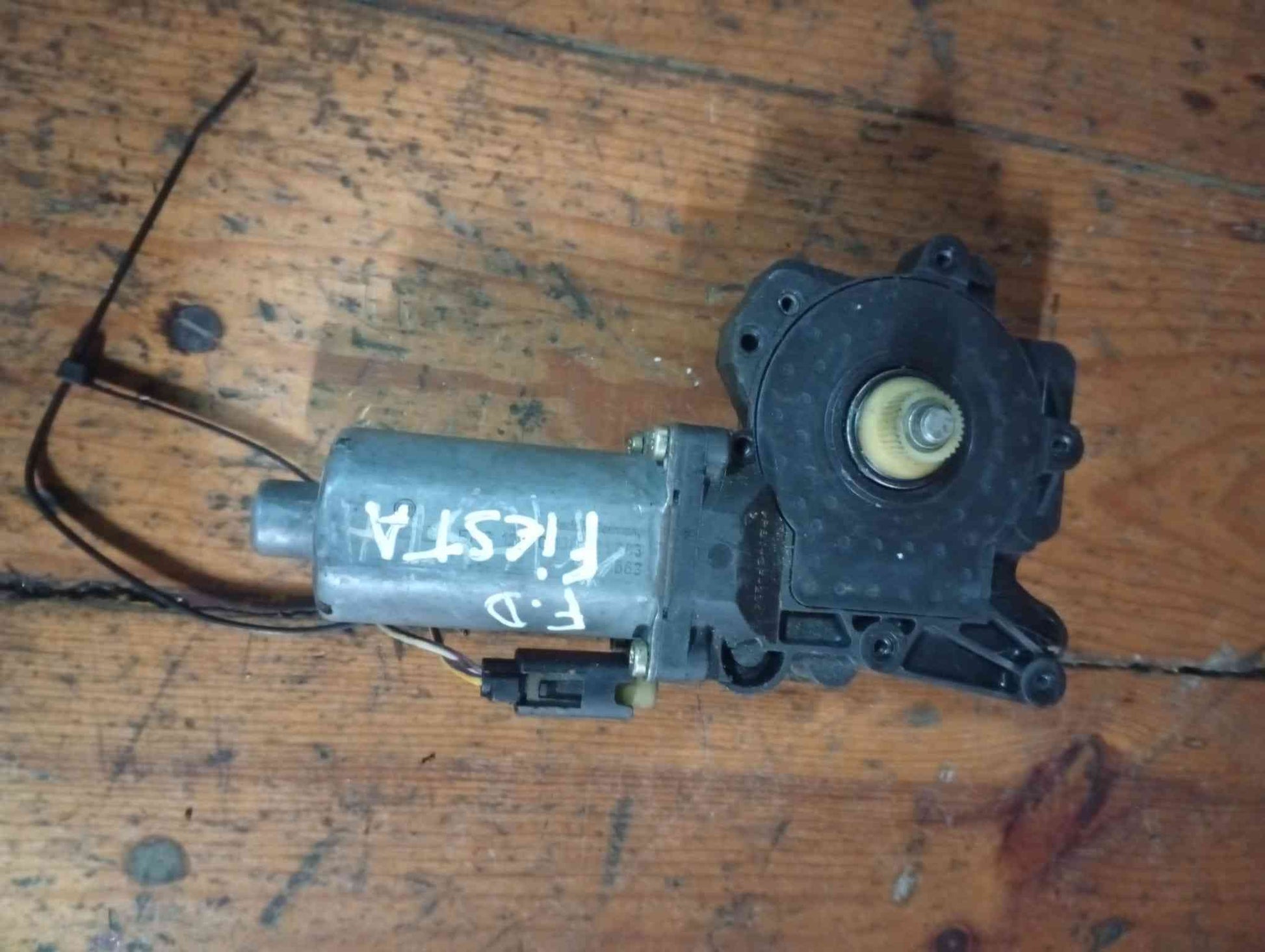 Motor Vidro Frente Direito - FORD FIESTA IV (JA_, JB_) 1998