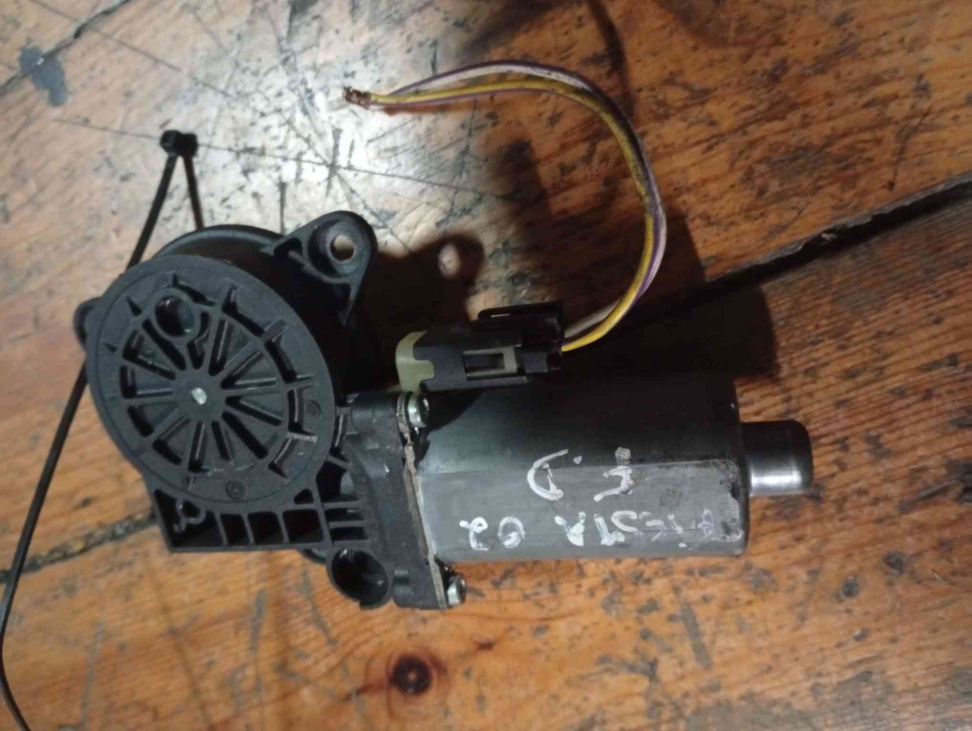 Motor Vidro Frente Direito - FORD FIESTA IV (JA_, JB_) 2004