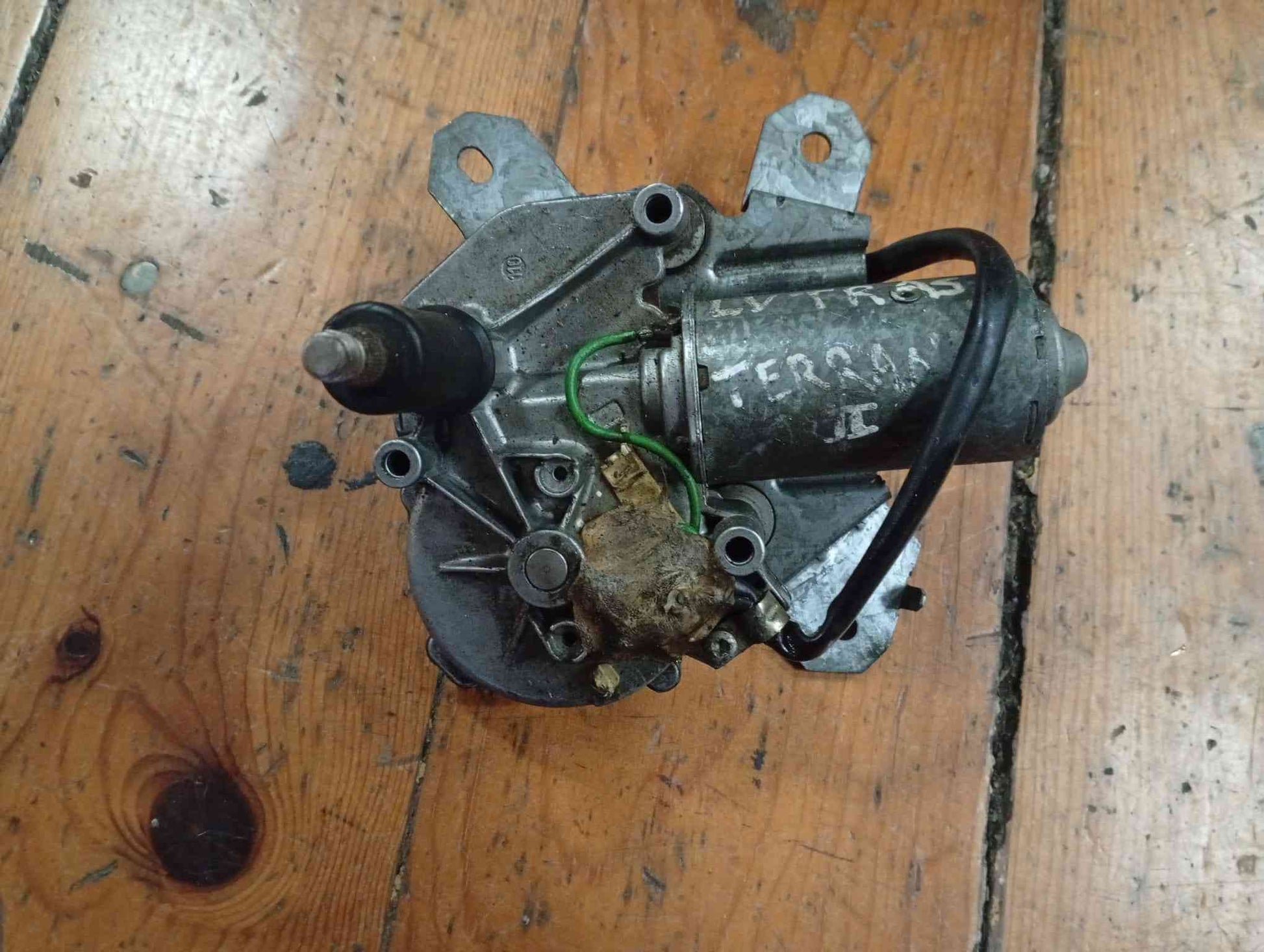 Motor Limpa Vidros Trás - NISSAN TERRANO II (R20) 1994