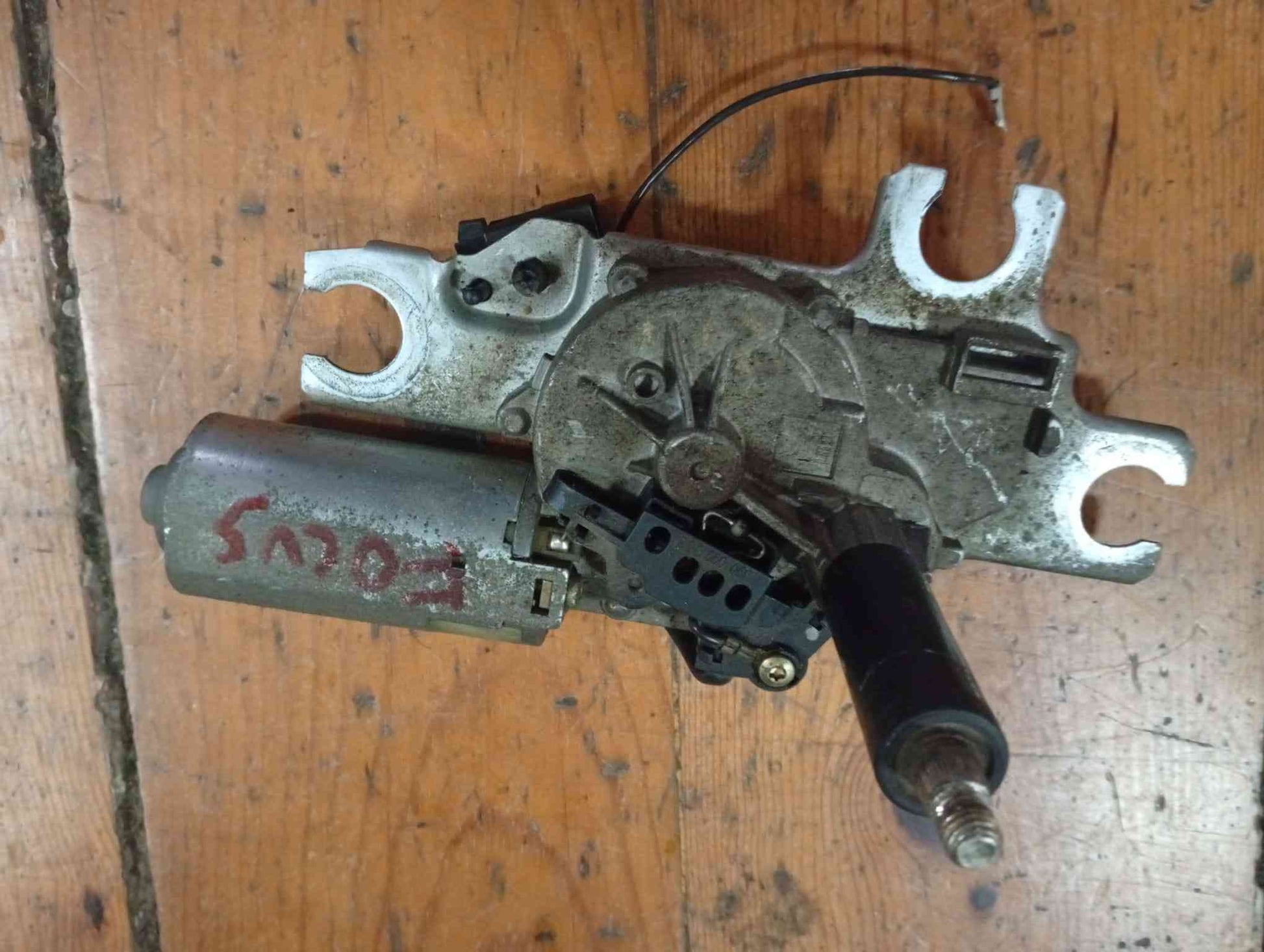 Motor Limpa Vidros Trás - FORD FOCUS I (DAW, DBW) 2000
