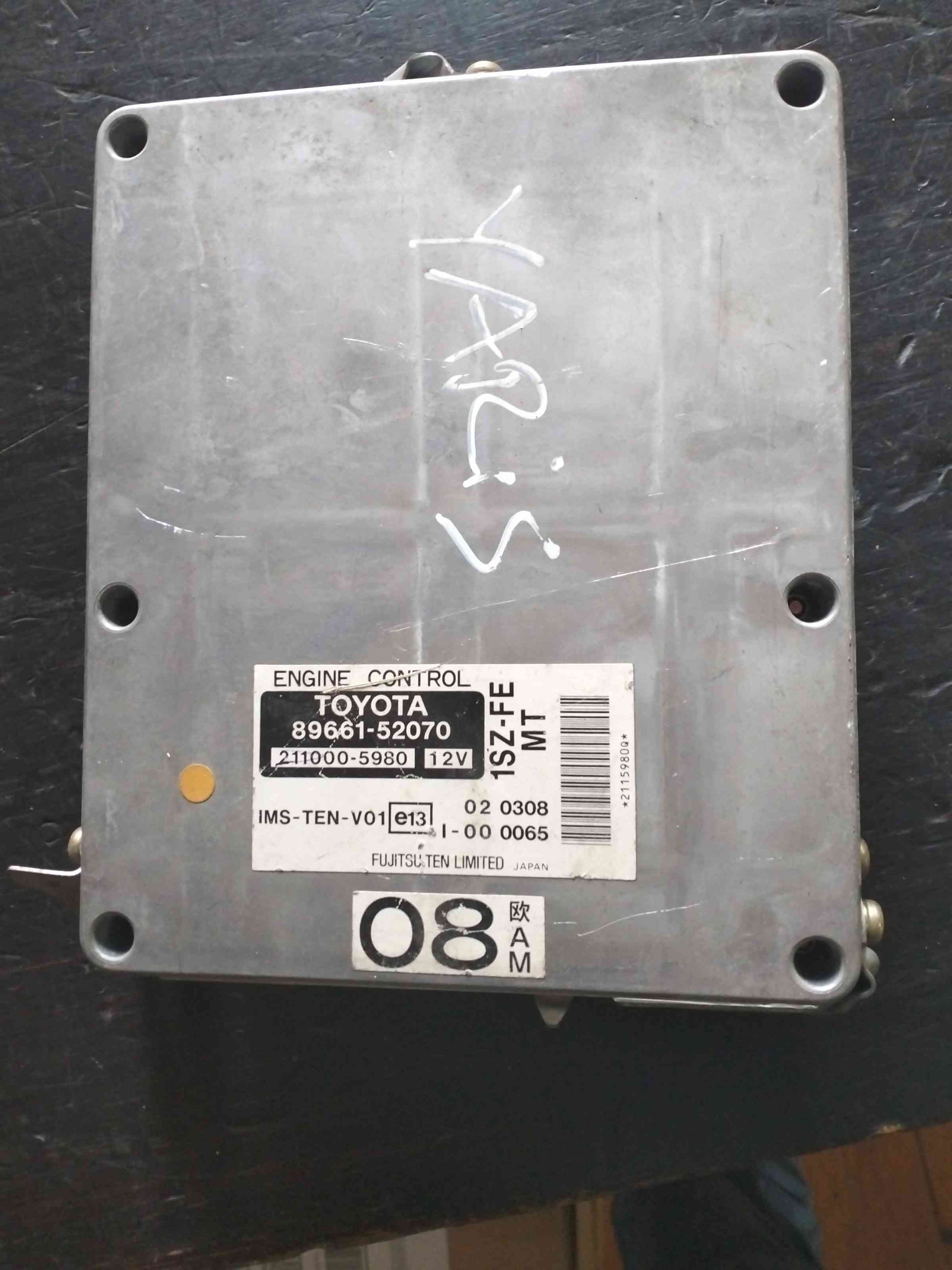 Centralina Motor / ECU - TOYOTA YARIS (_P1_) 2000
