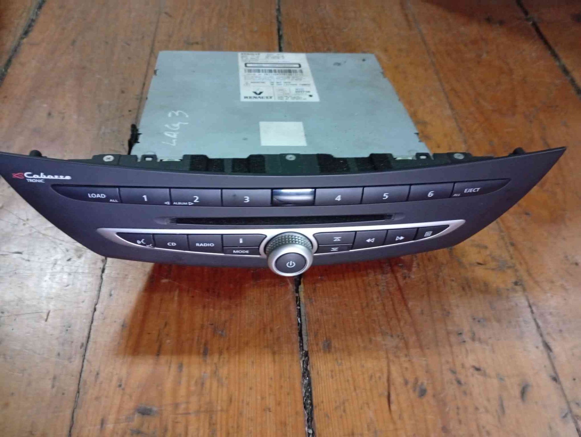Rádio / Auto Rádio - RENAULT LAGUNA III (BT0/1) 2010