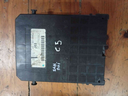 Caixa Fusíveis / SAM / BSI - CITROËN C5 I (DC_) 2003