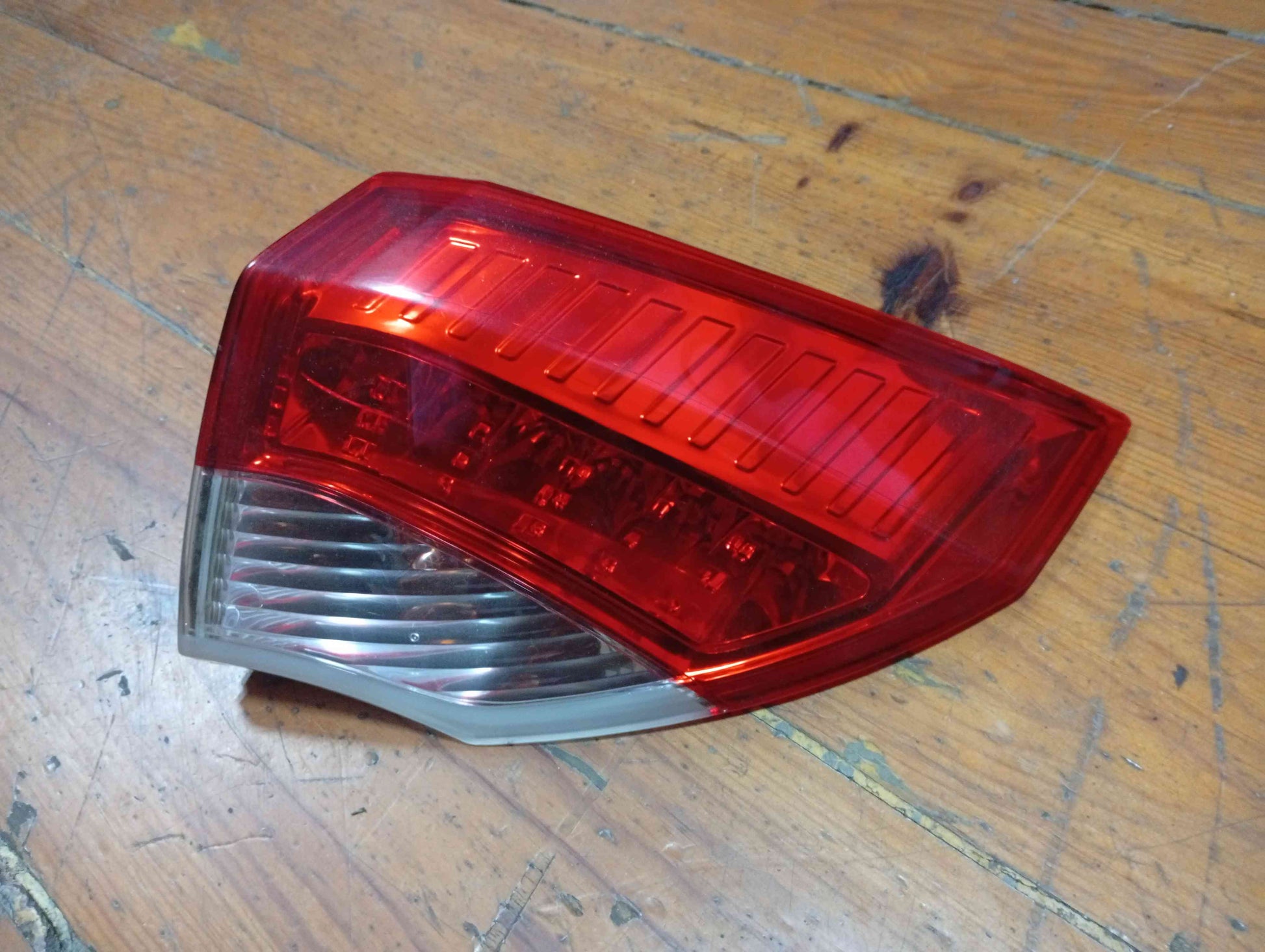 Farolim Direito - RENAULT LAGUNA III (BT0/1) 2010 2.0 dCi (BT0M, BT0N, BT0S, BT19, BT1F) (127 kW / 173 cv) [01.2008 - 12.2015]