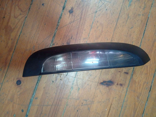Farolim Esquerdo - OPEL CORSA C (X01) 2002 1.0 (F08, F68) (43 kW / 58 cv) [09.2000 - 06.2003]