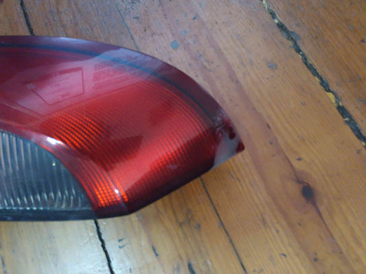Farolim Esquerdo - OPEL CORSA C (X01) 2002 1.4 (F08, F68) (66 kW / 90 cv) [09.2000 - 12.2009]
