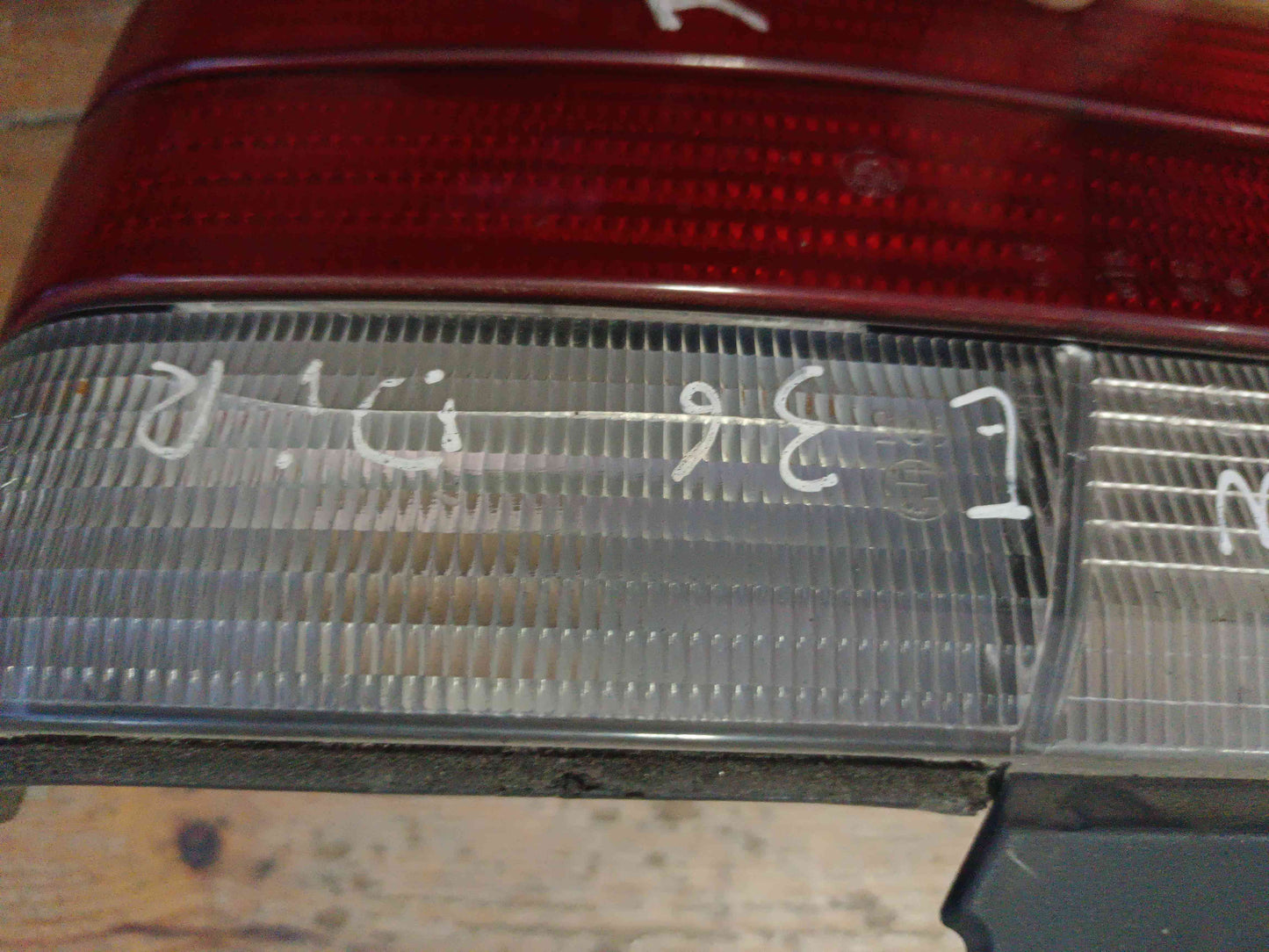 Farolim Direito - BMW 3 (E36) 1998 316 i (75 kW / 102 cv) [09.1993 - 05.1998]