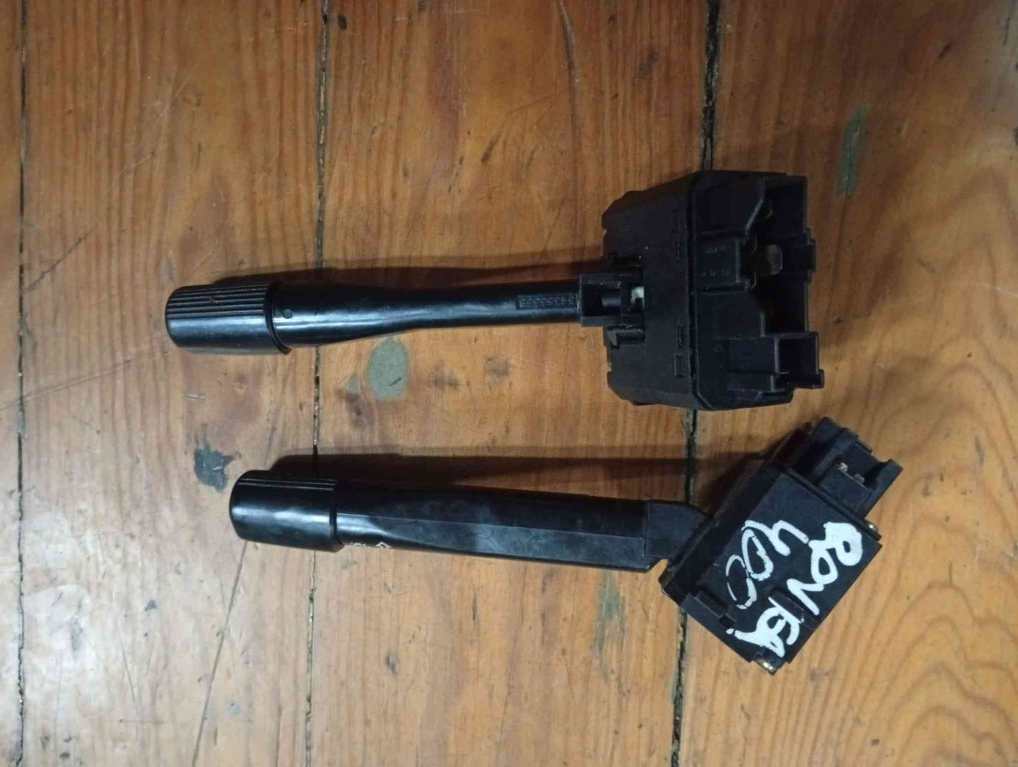Conjunto / Manetes de Luzes e Limpa Vidros - ROVER 400 II (RT) 1998