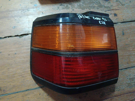 Farolim Esquerdo - VW PASSAT B3/B4 (3A2, 35I) 1991 1.6 (55 kW / 75 cv) [04.1988 - 07.1992]