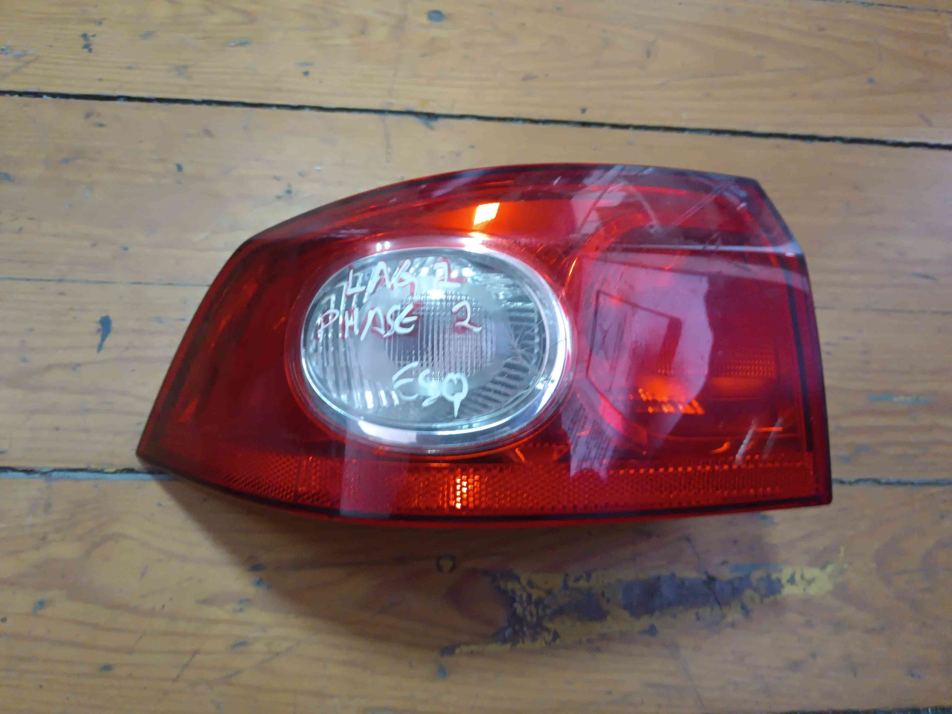 Farolim Esquerdo - RENAULT LAGUNA II (BG0/1_) 2004 2.0 16V (BG00, BG0W, BG0K, BG0P) (98 kW / 133 cv) [08.2002 - 12.2006]