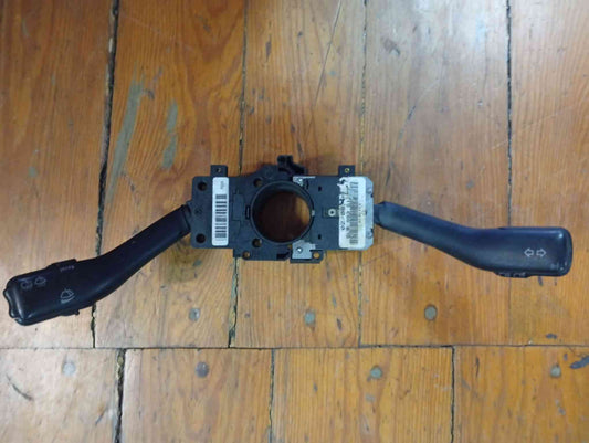 Conjunto / Manetes de Luzes e Limpa Vidros - VW GOLF IV (1J1) 1998