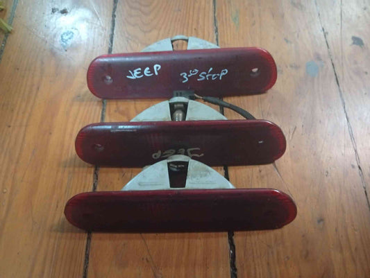 Luz Stop Adicional / 3º Stop - JEEP GRAND CHEROKEE II (WJ, WG) 2000