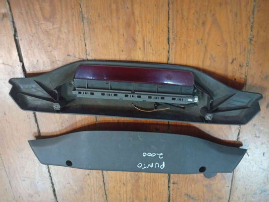 Luz Stop Adicional / 3º Stop - FIAT PUNTO (188_) 2000