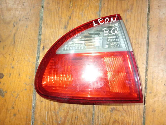 Farolim Esquerdo - SEAT LEON (1M1) 2000