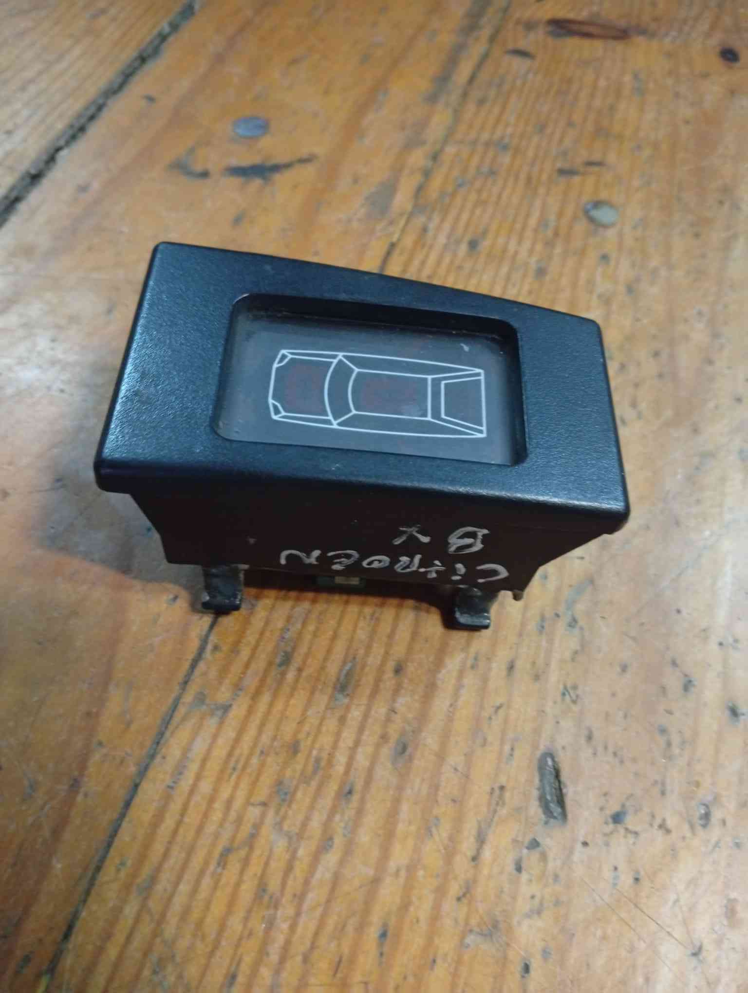 Display / Ecrã de Informações - CITROËN BX (XB-_) 1991
