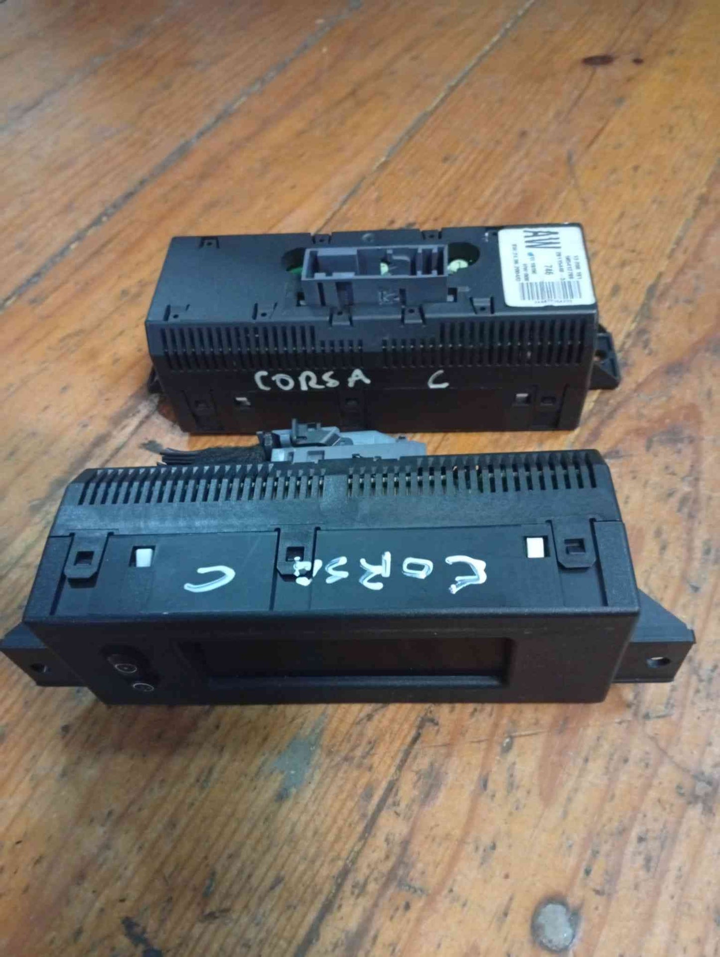 Display / Ecrã de Informações - OPEL CORSA C (X01) 2003