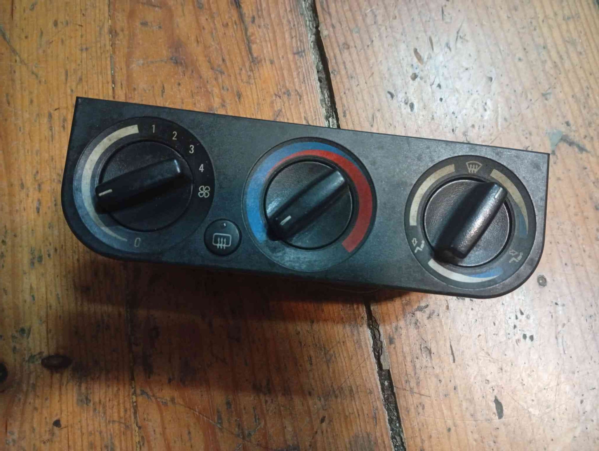 Comando Chauffage / Sofagem - BMW 3 (E36) 1995