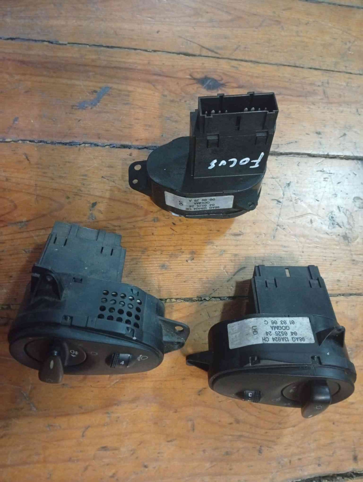 Botão / Interruptor Luzes - FORD FOCUS I (DAW, DBW) 1999