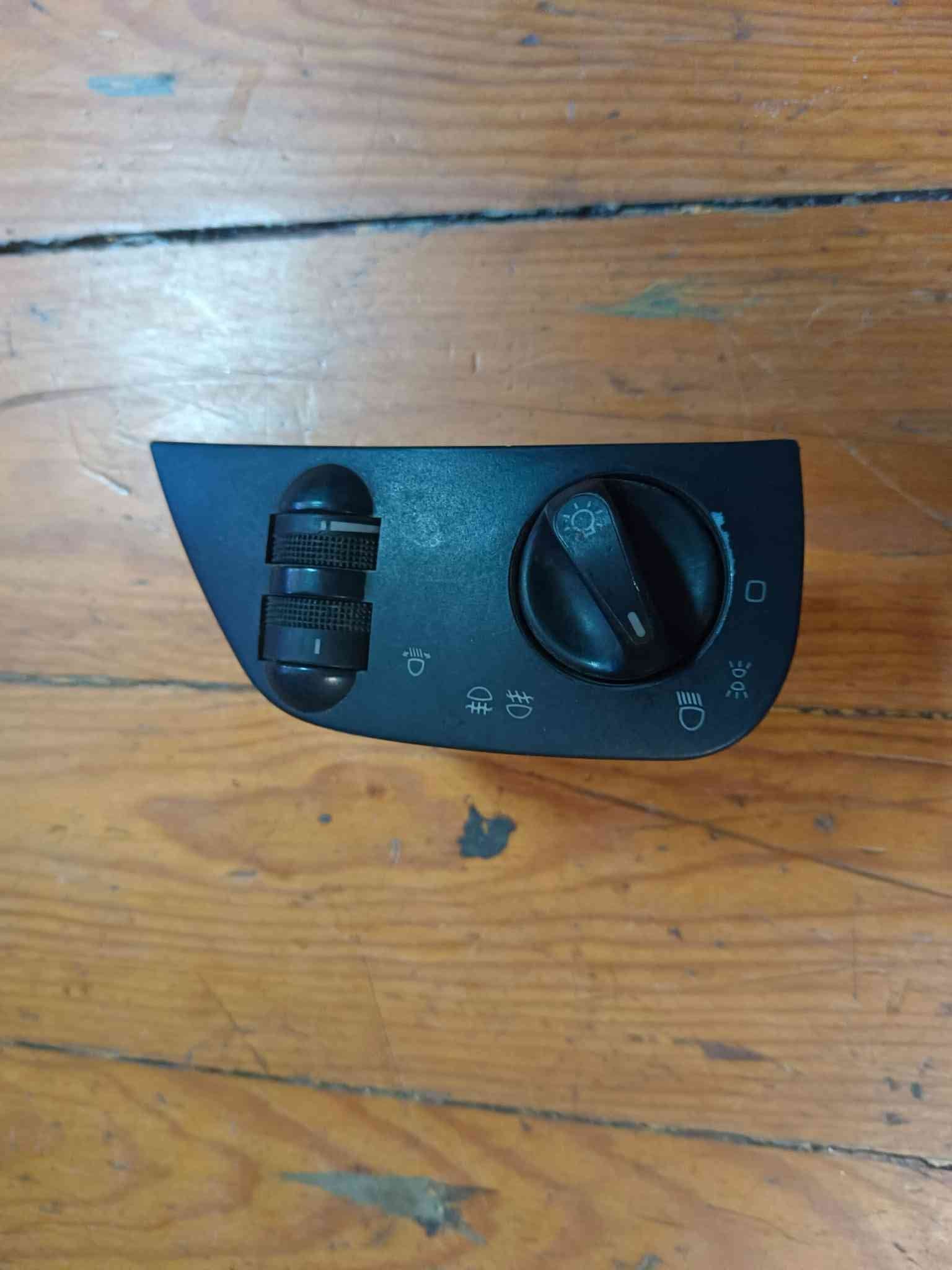 Botão / Interruptor Luzes - SEAT IBIZA II (6K1) 1999