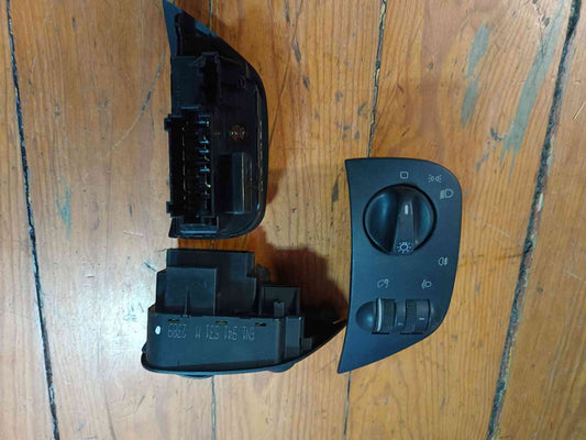 Botão / Interruptor Luzes - VW POLO III (6N1) 1999