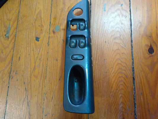Comando / Botão / Interruptor Vidros Frente Esquerdo - RENAULT LAGUNA I (B56_, 556_) 1995