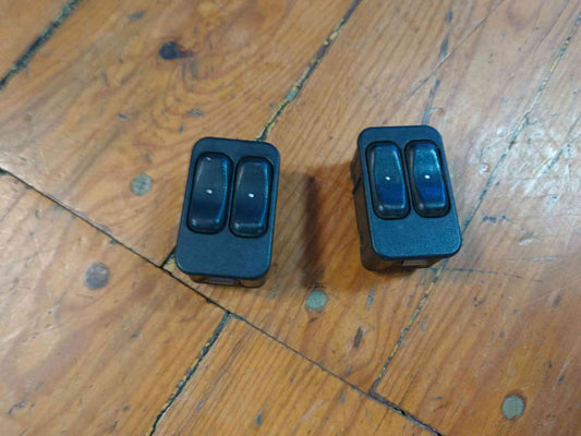 Comando / Botão / Interruptor Vidros Frente Esquerdo - OPEL ASTRA G Hatchback (T98) 2000