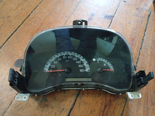 Quadrante / Painel de Instrumentos - FIAT PUNTO (188_) 2000 1.9 JTD 80 (188.237, .257, .337, .357) (59 kW / 80 cv) [09.1999 - 03.2012]