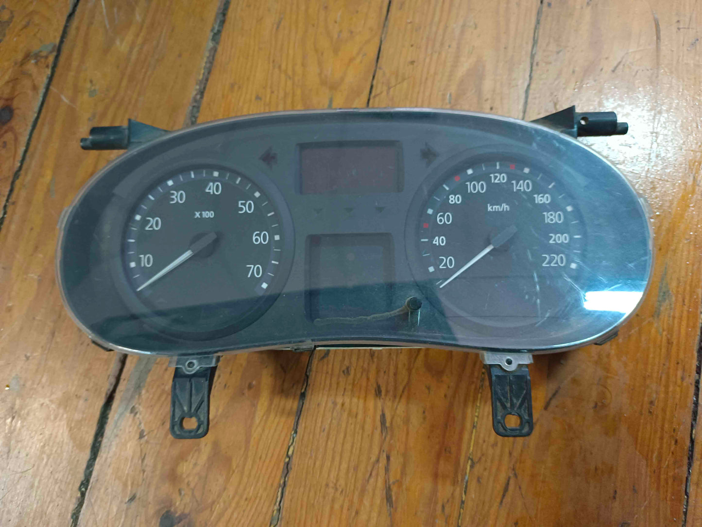 Quadrante / Painel de Instrumentos - RENAULT CLIO III (BR0/1, CR0/1) 2008