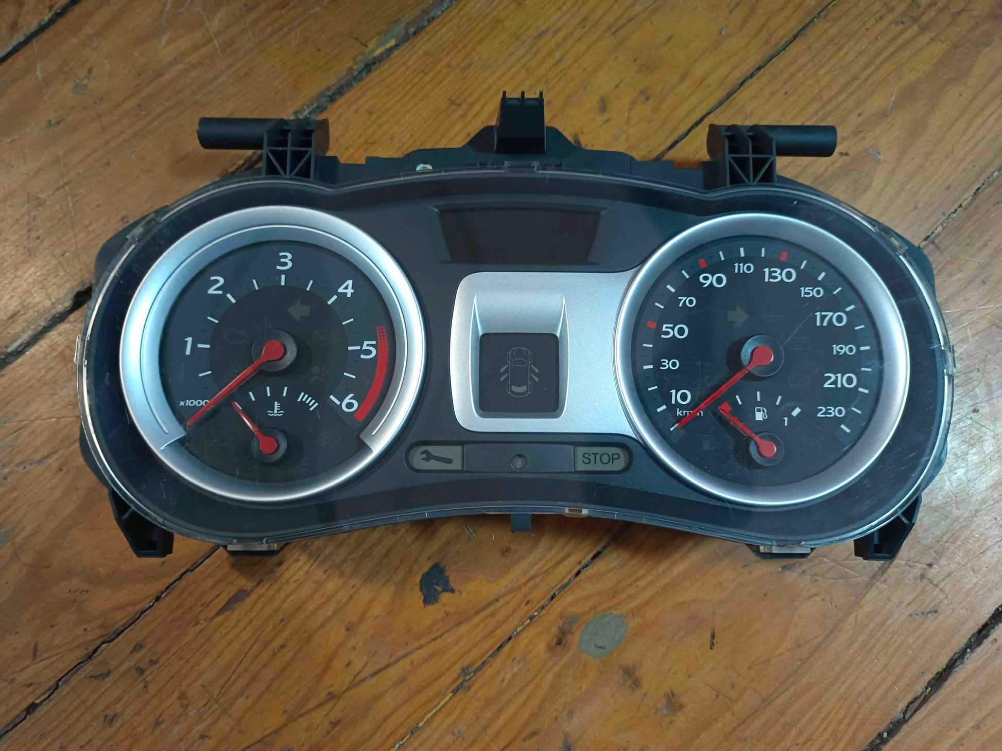 Quadrante / Painel de Instrumentos - RENAULT CLIO III (BR0/1, CR0/1) 2008