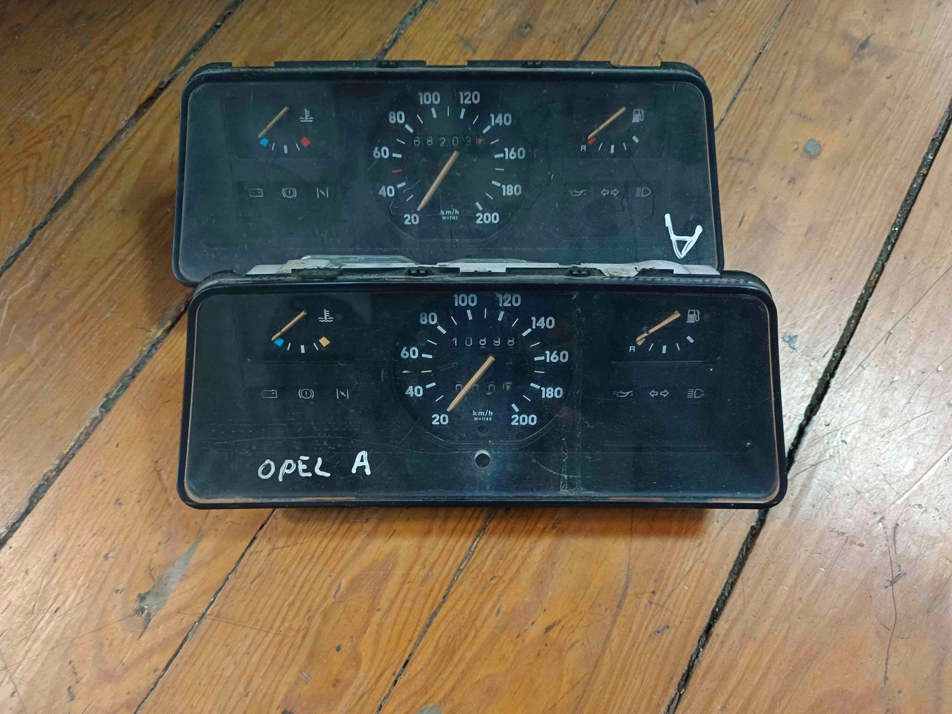 Quadrante / Painel de Instrumentos - OPEL CORSA A Hatchback (S83) 1987