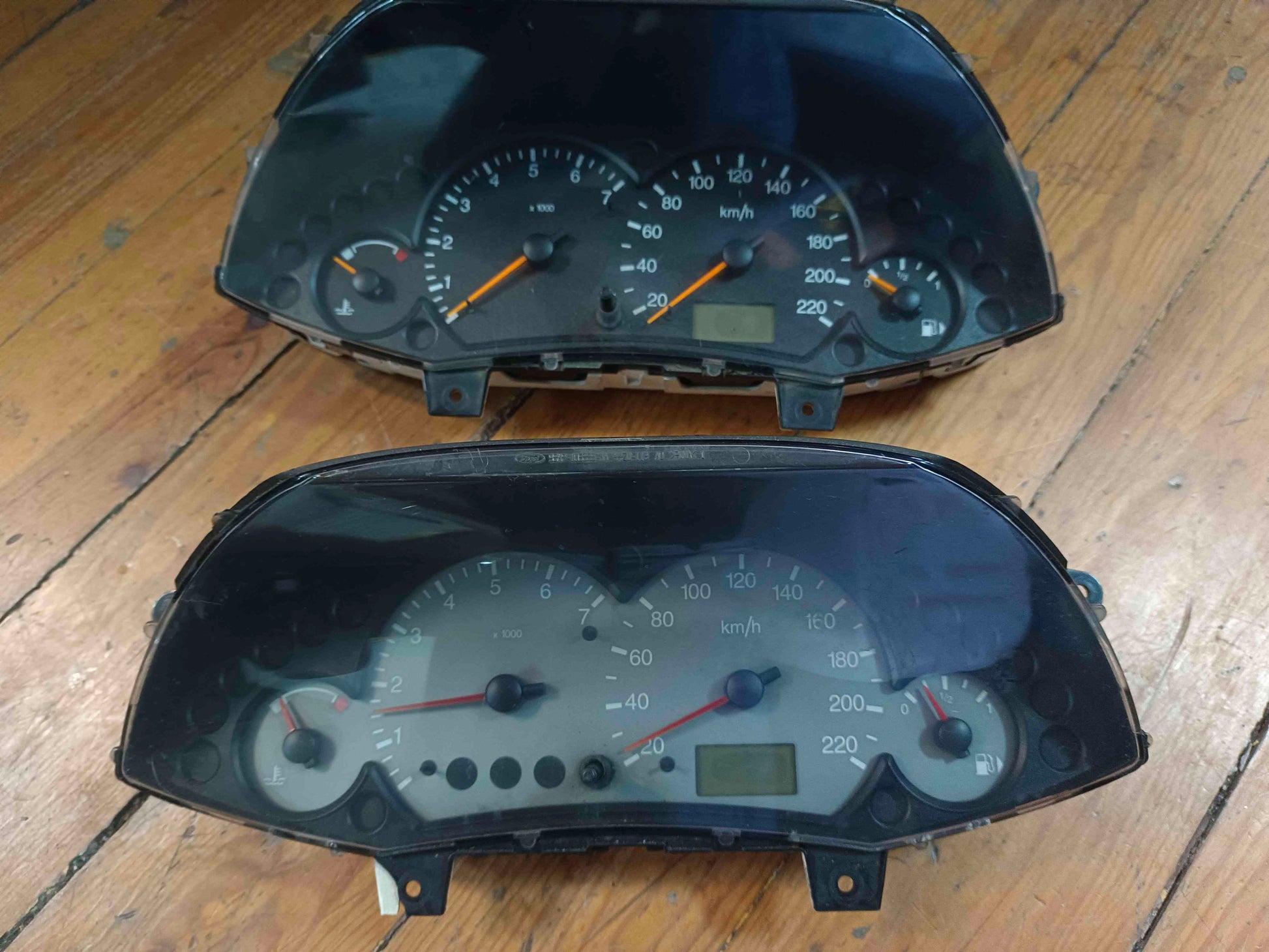 Quadrante / Painel de Instrumentos - FORD FOCUS I (DAW, DBW) 2000