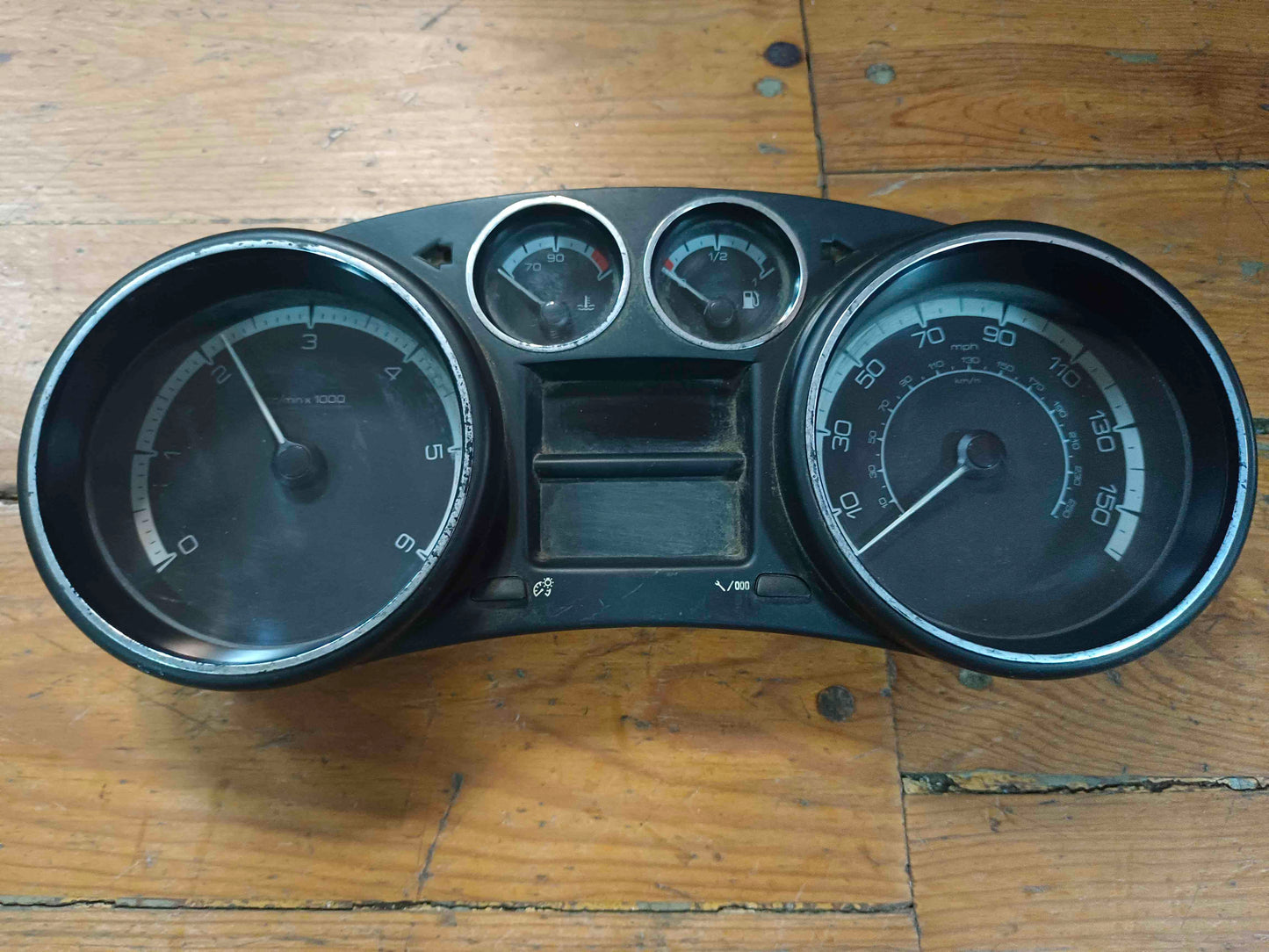 Quadrante / Painel de Instrumentos - PEUGEOT 308 I (4A_, 4C_) 2008