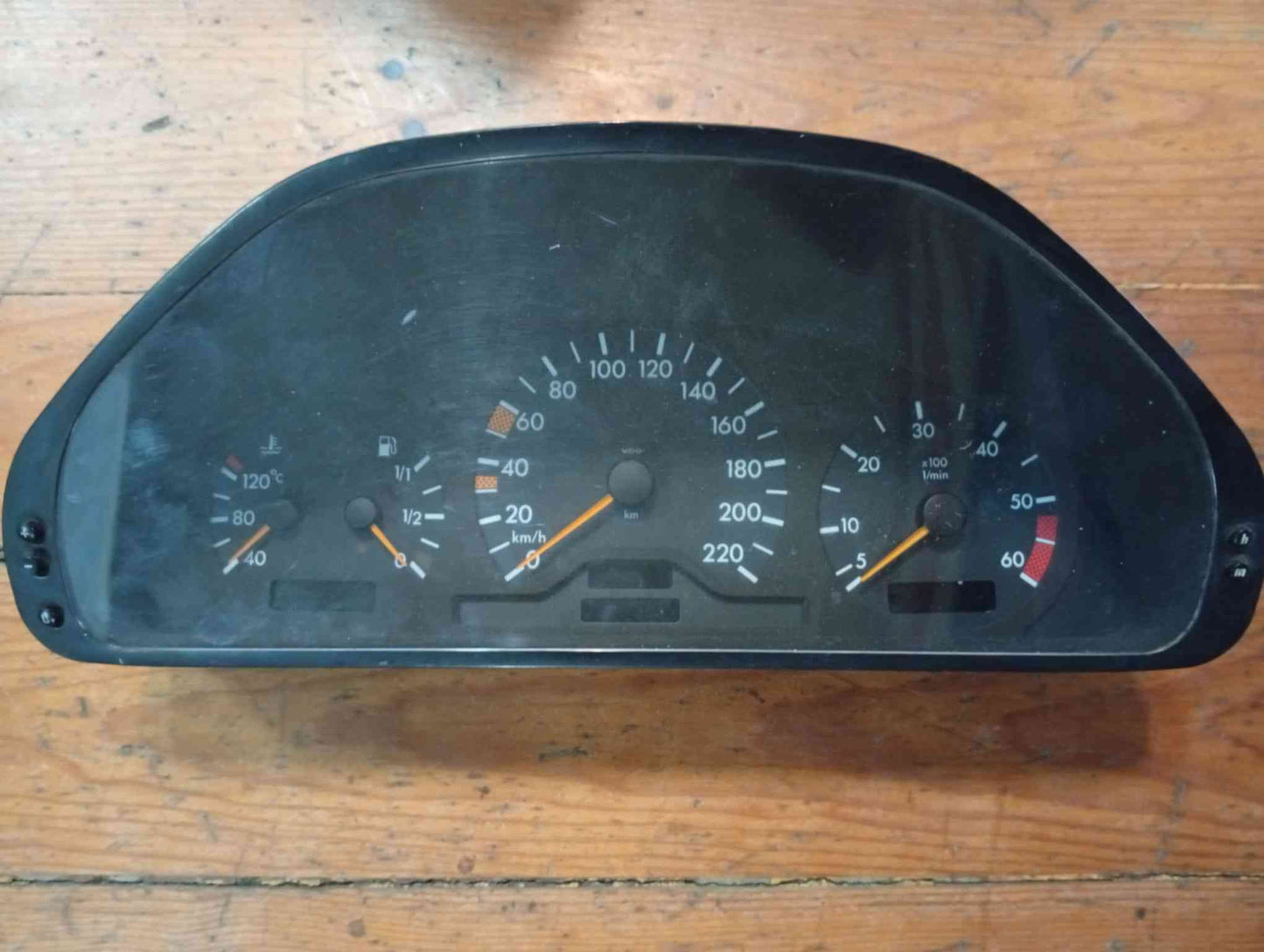 Quadrante / Painel de Instrumentos - MERCEDES-BENZ C-CLASS (W202) 1998