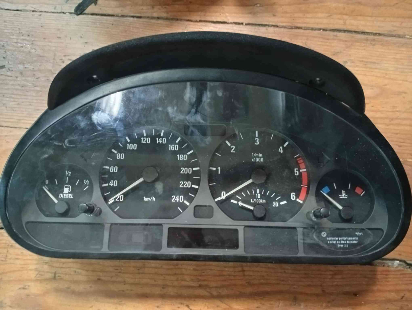 Quadrante / Painel de Instrumentos - BMW 3 (E46) 2000