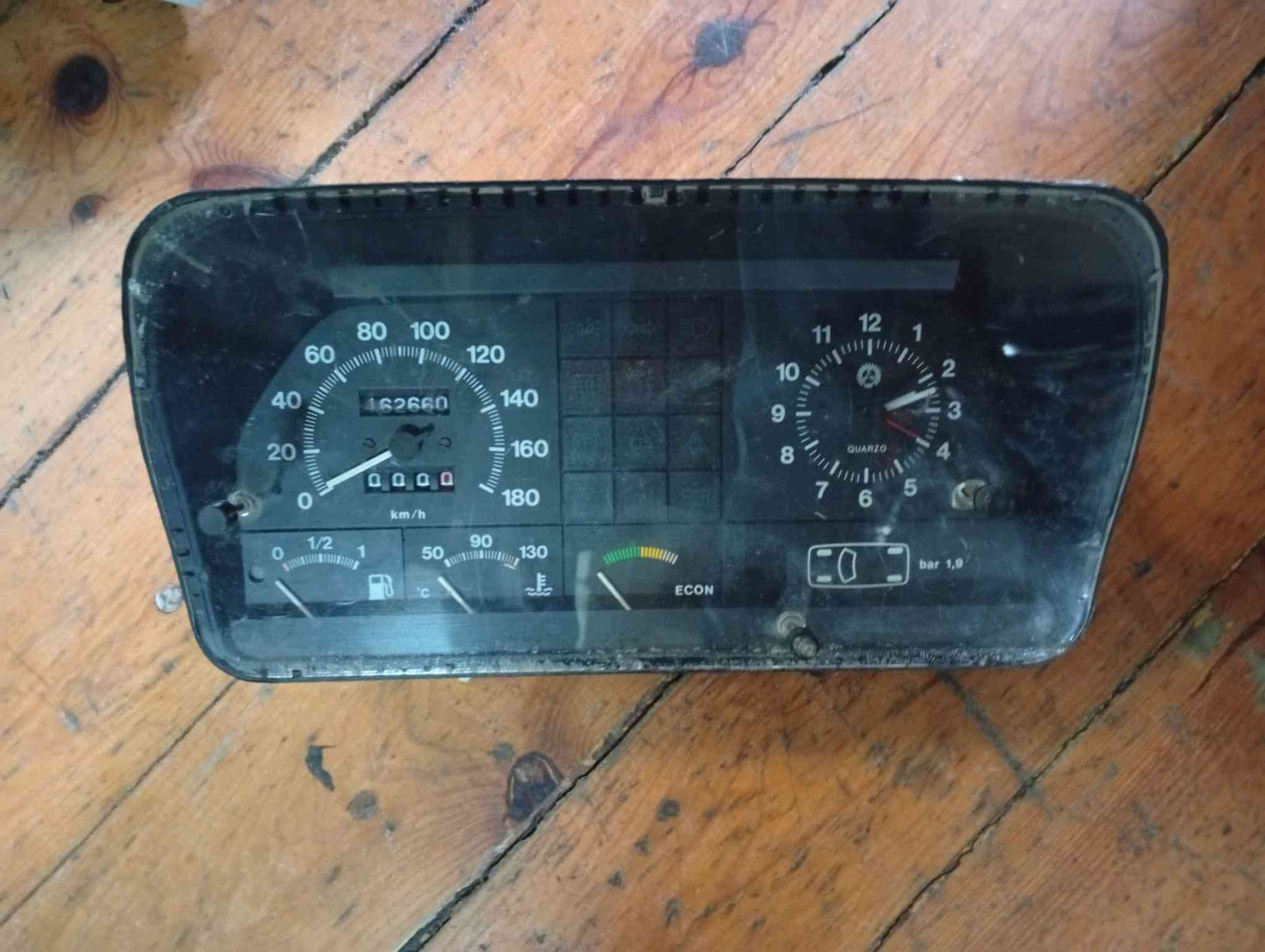 Quadrante / Painel de Instrumentos - FIAT UNO (146_, 158_) 1986 45 0.9 (33 kW / 45 cv) [03.1983 - 09.1992]